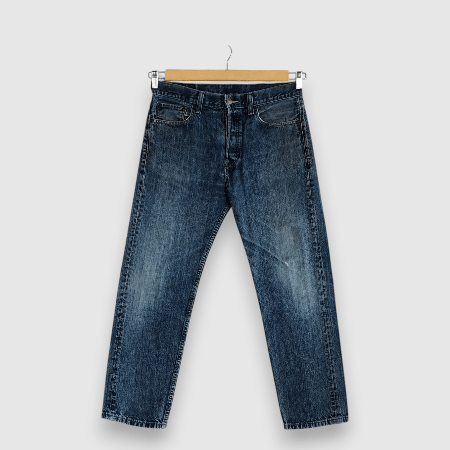Levi's Vintage Levis Light Wash Jeans Levi's Faded Ripped Denim Size US 34 / EU 50 - 1 Thumbnail