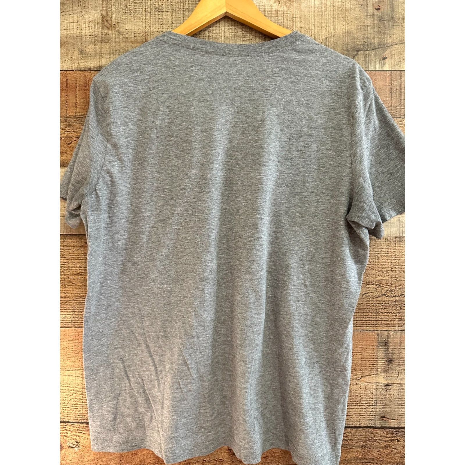 Nike Nike T-Shirt Shirt Men Adult Large Gray 90s Y2K Retro Style Short Sleeve 90s Nike Shirt Mens Size US 33 - 2 Thumbnail