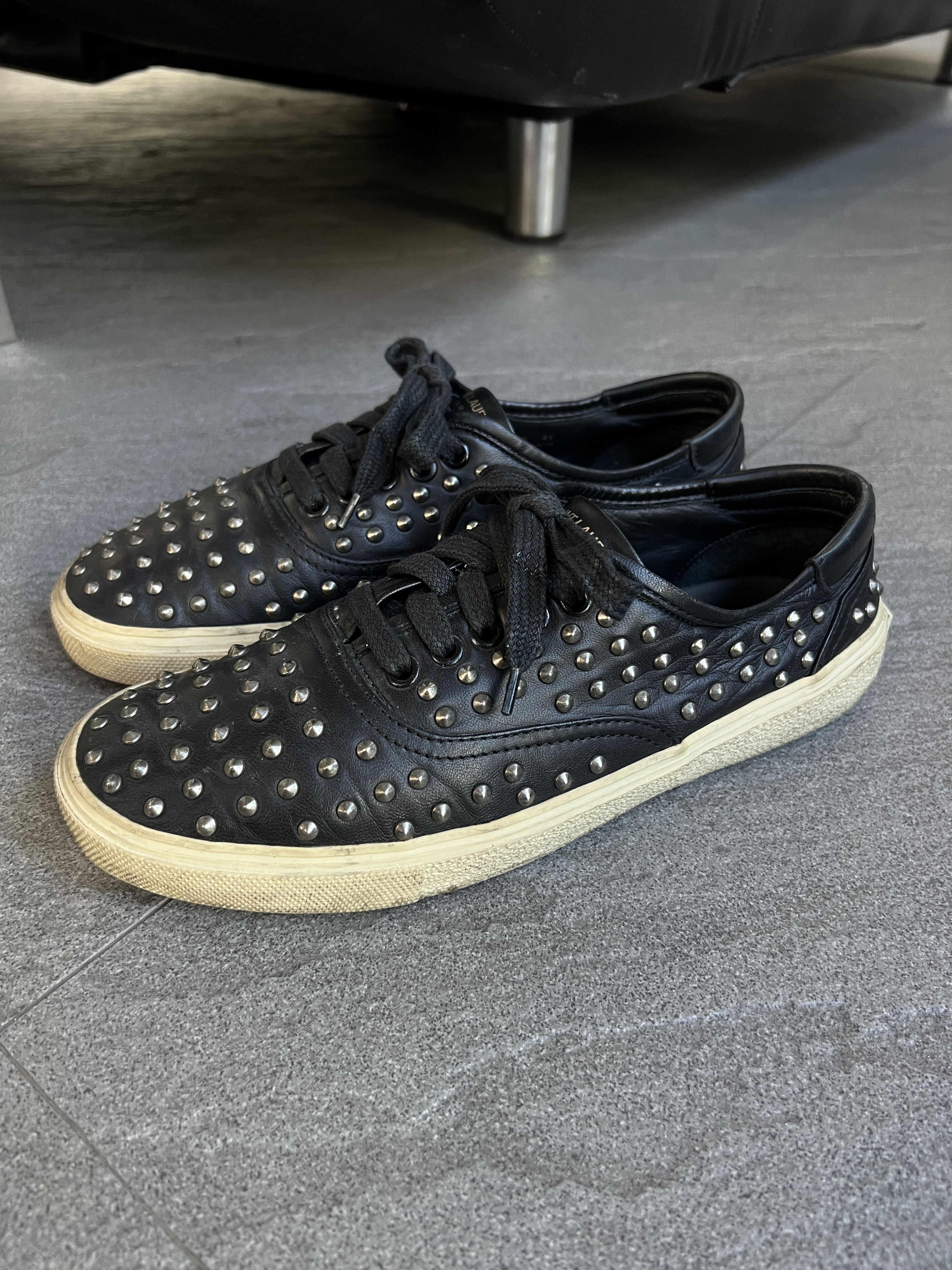 Saint Laurent Paris Saint Laurent Studded Leather Sneakers Black EU41 Size US 8 / EU 41 - 2 Thumbnail