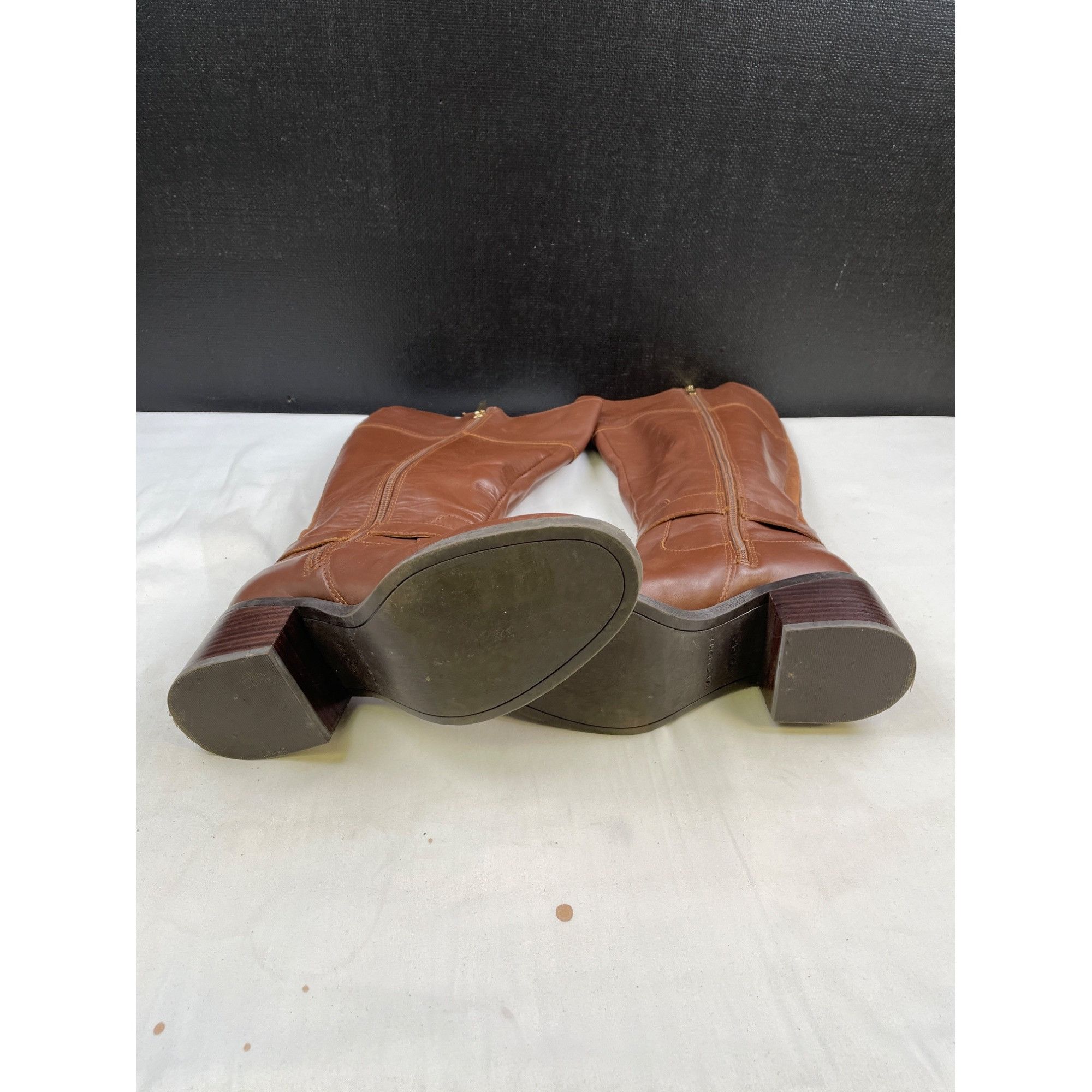 Marc Fisher Mark Fisher Women's Brown Leather Tall Boots/Shoes Heel 2" S Size US 5.5 / IT 35.5 - 6 Thumbnail