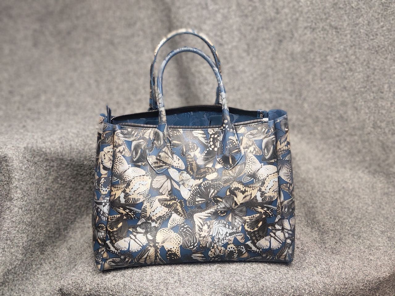 Gianni Chiarini Gianni Chiarini Italy Designer handbag Gum bag butterfly Size ONE SIZE - 15 Thumbnail