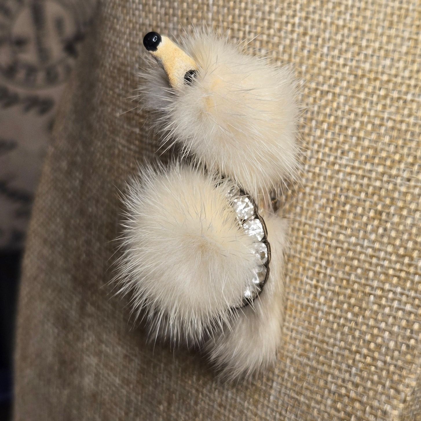 Vintage Vintage 1950s Genuine Mink Fur Poodle Brooch - Kitsch MCM Size ONE SIZE - 1 Thumbnail