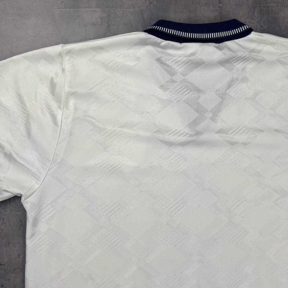 Umbro Rare! England Umbro 1990/92 Soccer Jersey Shirt 90s Size US M / EU 48-50 / 2 - 17 Thumbnail