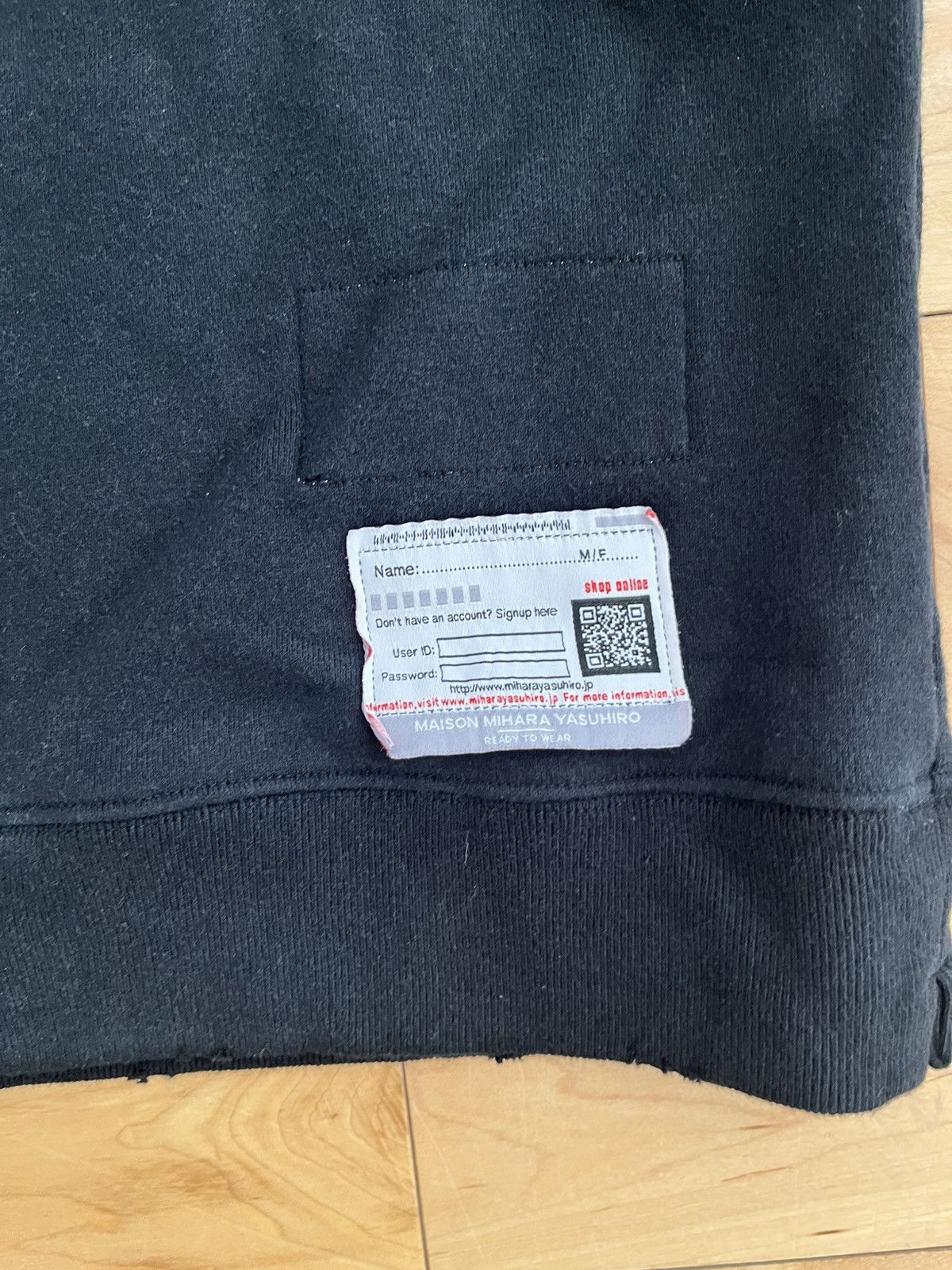 Maison MIHARA YASUHIRO NWT - Maison Mihara Yasuhiro Logo Deconstructed Sweatshirt Size US M / EU 48-50 / 2 - 3 Thumbnail