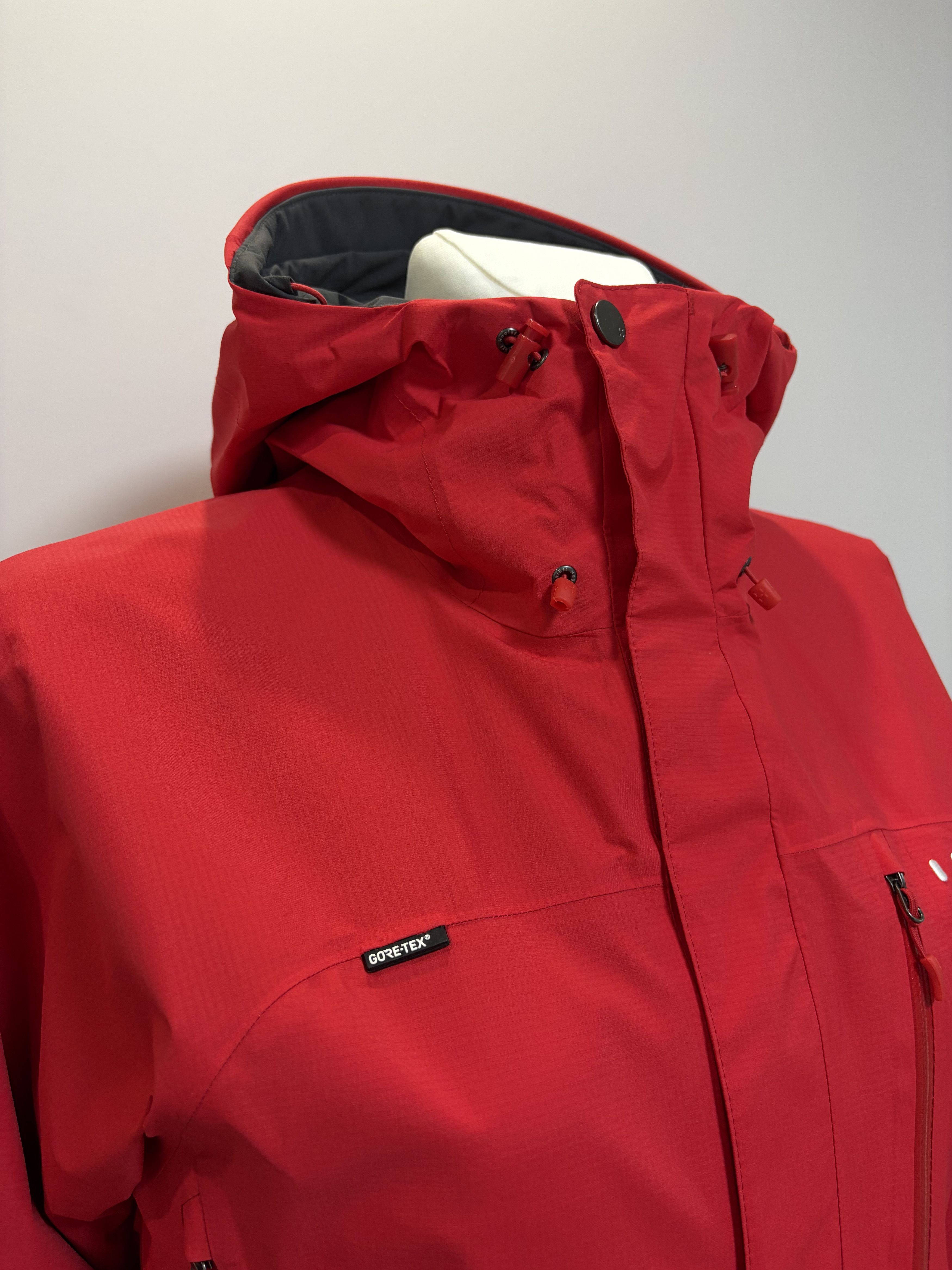 Haglofs Haglofs Astral GORE-TEX Jacket GTX Waterproof Outdoor Womens Size M / US 6-8 / IT 42-44 - 11 Thumbnail