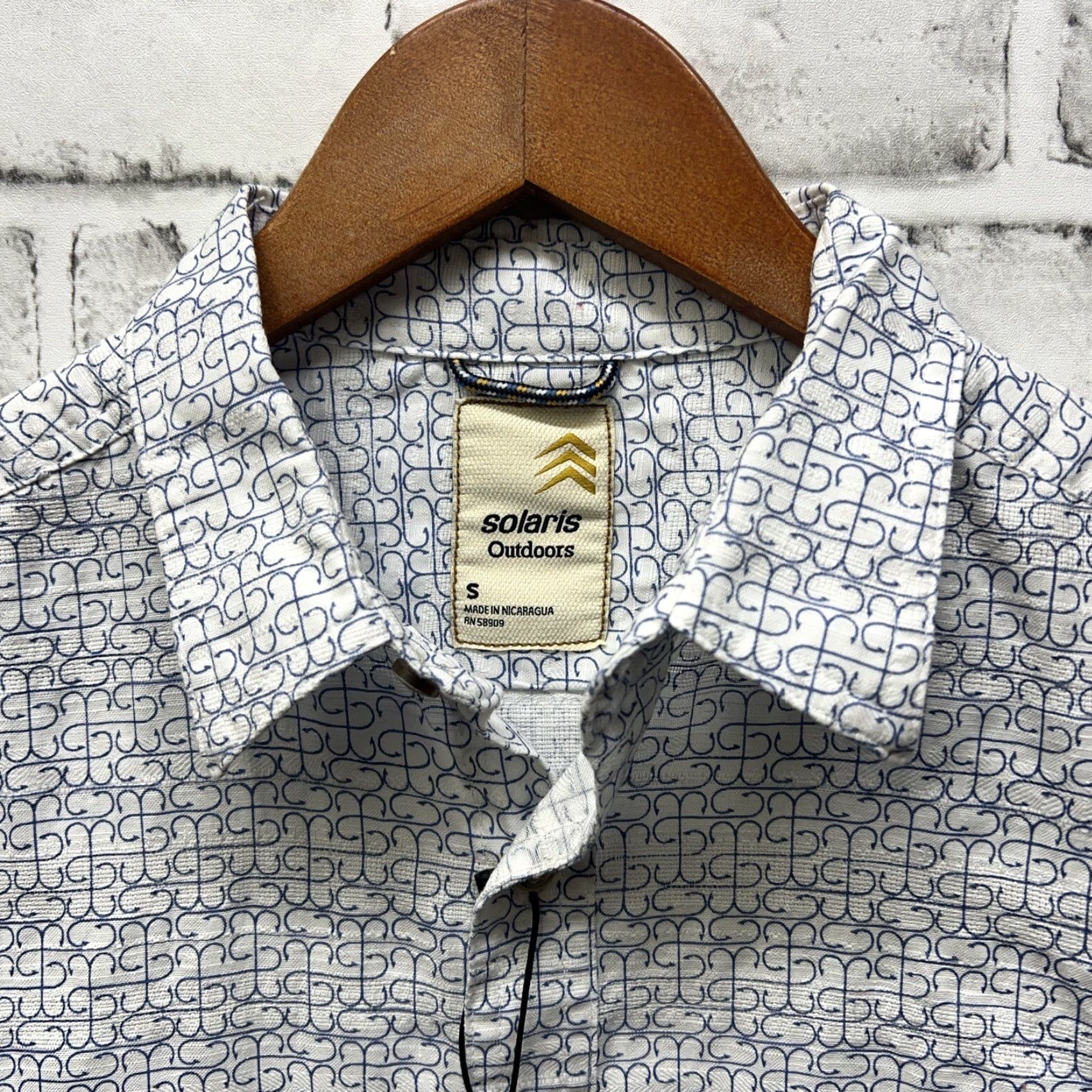 Vintage NWT Solaris Outdoors White Button Up Shirt Mens Size S Size US S / EU 44-46 / 1 - 4 Thumbnail