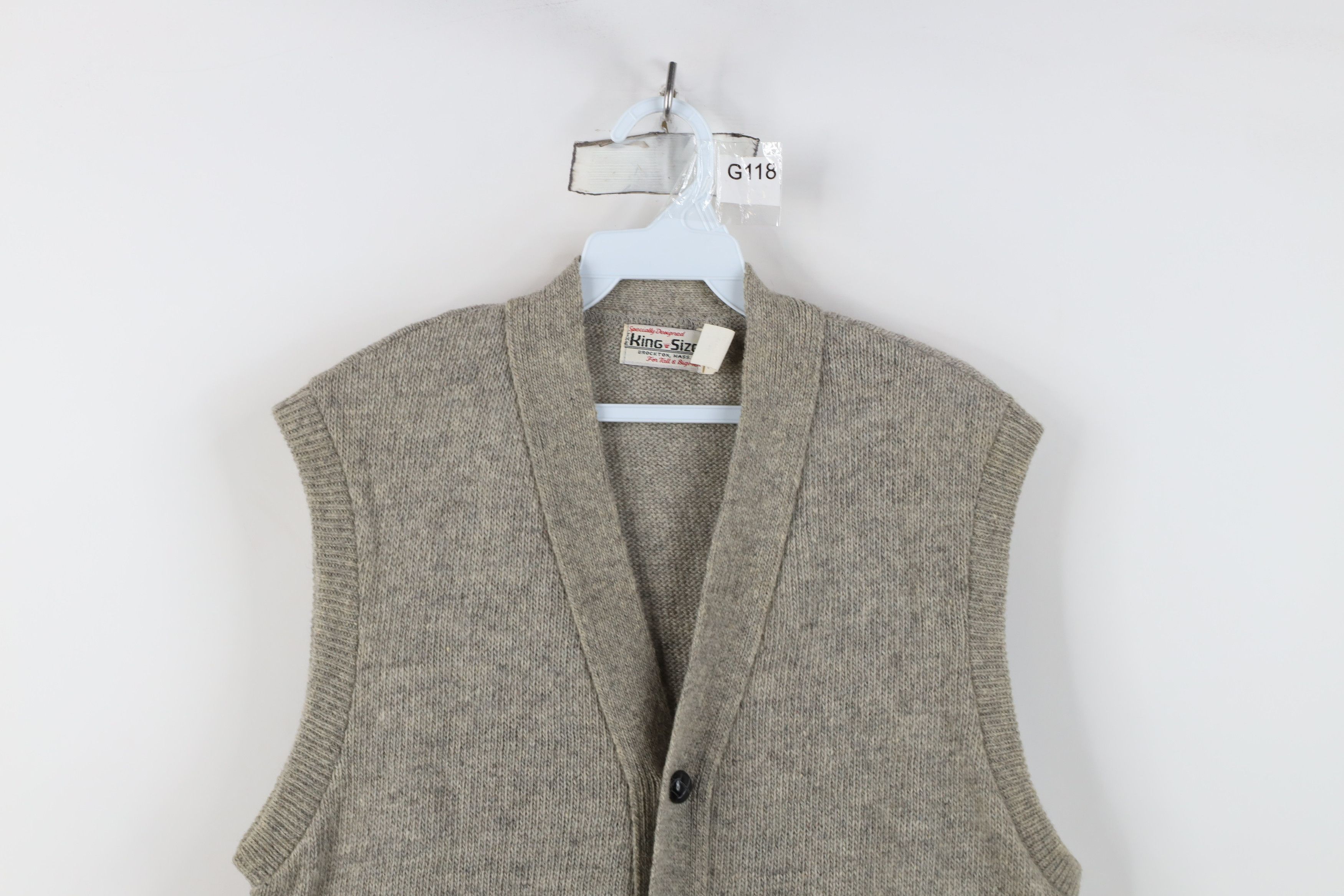 Vintage Vintage 50s 60s Streetwear Cardigan Sweater Vest USA Gray Size US M / EU 48-50 / 2 - 2 Thumbnail