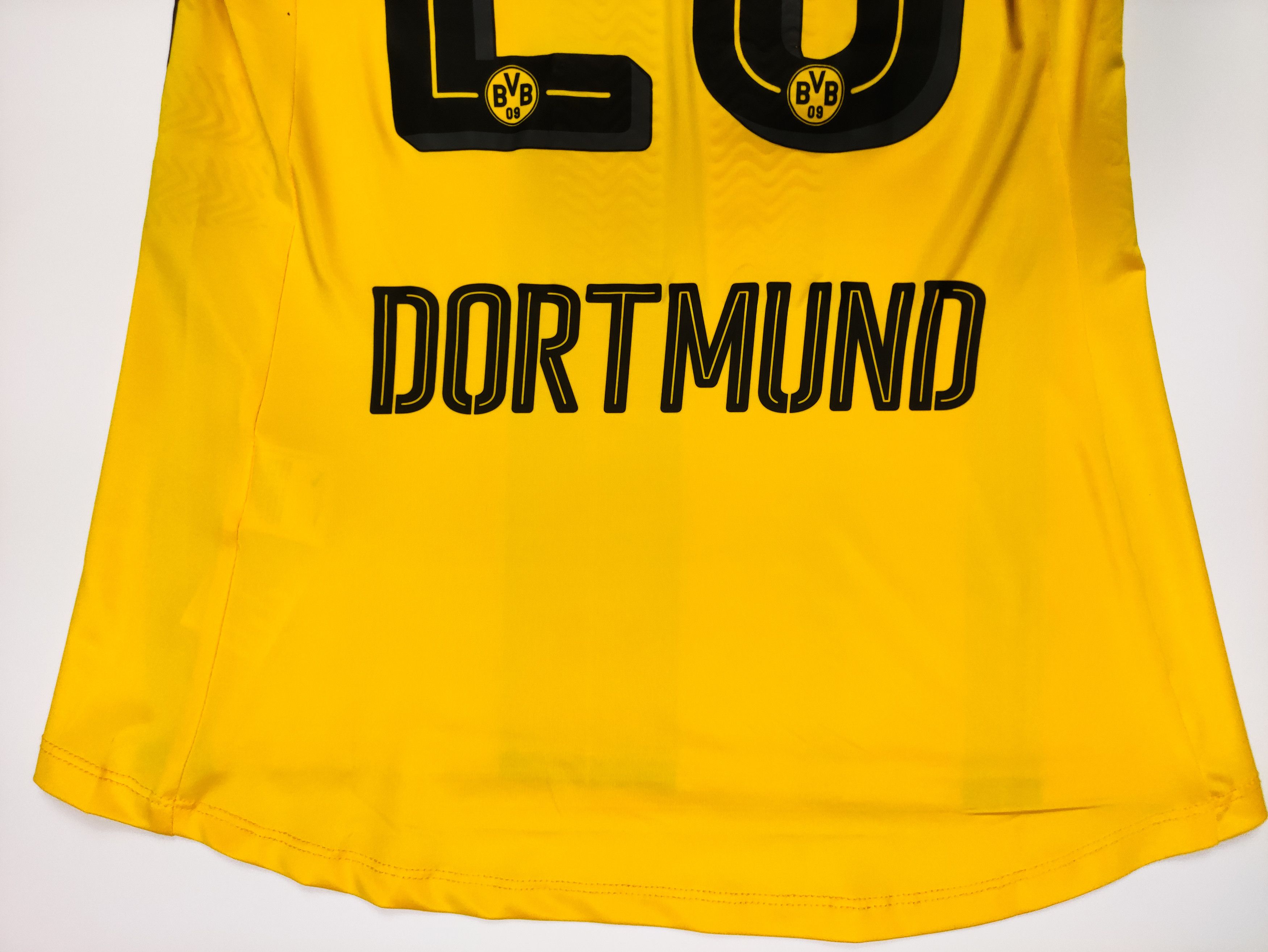 Puma Piszczek #26 Borrusia Dortmund 2016 2017 Puma Home BVB Shirt Size US S / EU 44-46 / 1 - 19 Thumbnail