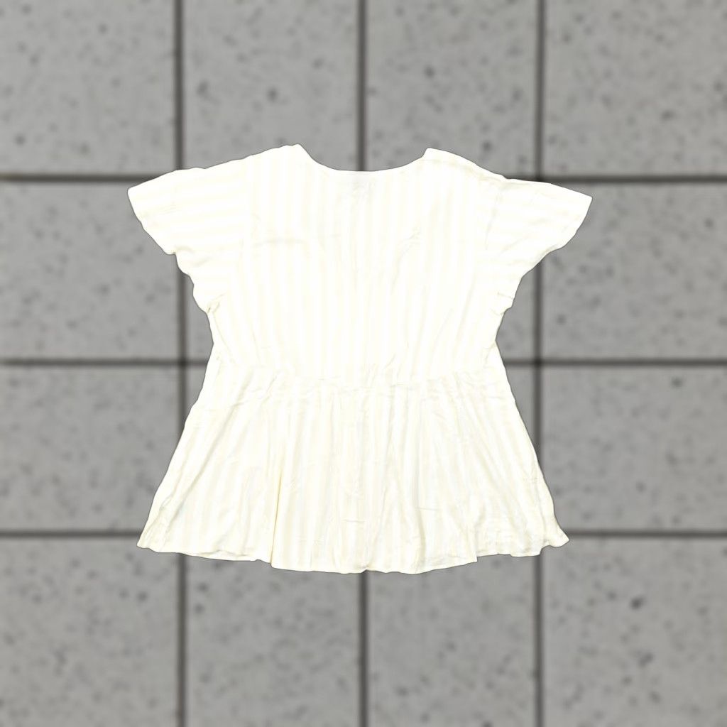 Torrid Torrid Blouse Shirt Ivory Yellow Striped Rayon Peplum Lace V-Neck Lace-Up Top Womens Size 1 Short Sleeve Size XS / US 0-2 / IT 36-38 - 1 Thumbnail