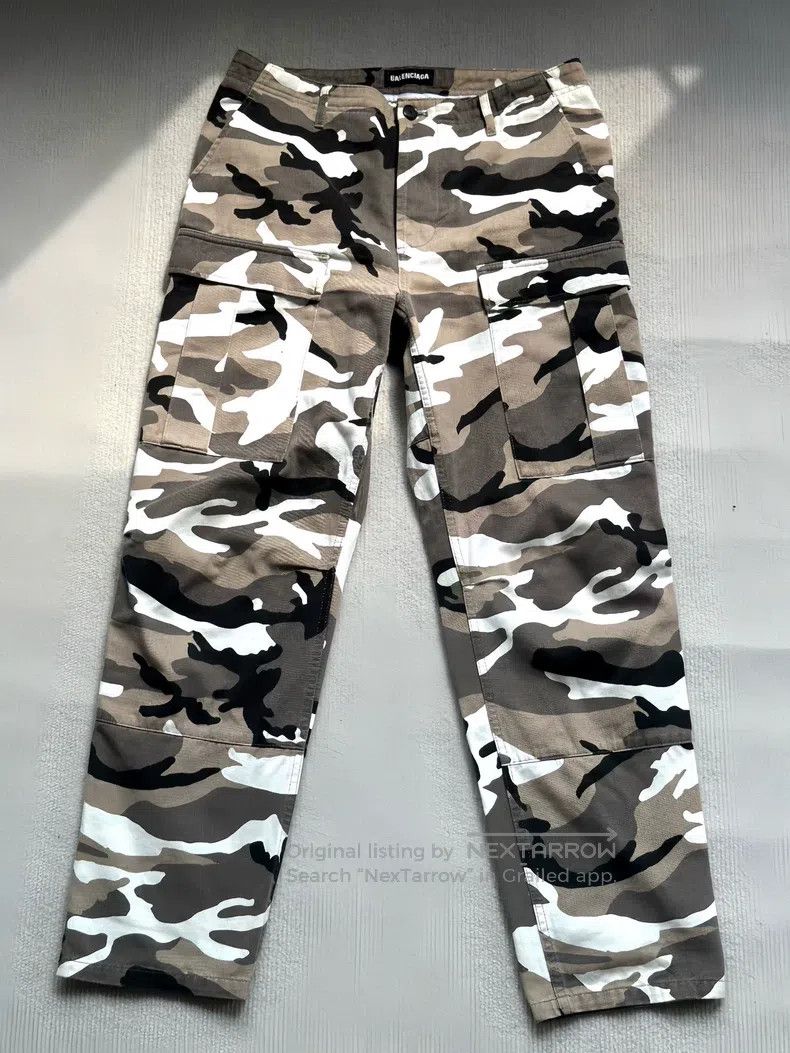 Balenciaga Balenciaga Camouflage Cargo Work Pants Size US 30 / EU 46 - 1 Thumbnail