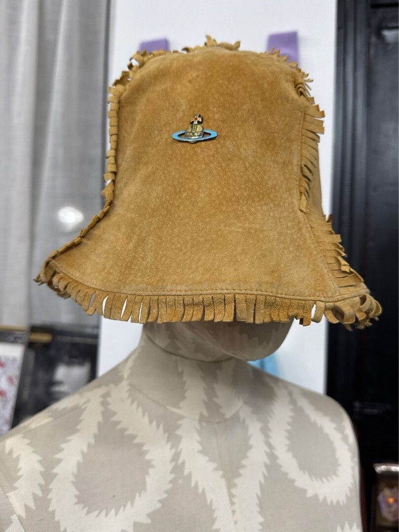 Vivienne Westwood Vivienne Westwood Saturn Camel Suede Hat Size ONE SIZE - 1 Thumbnail