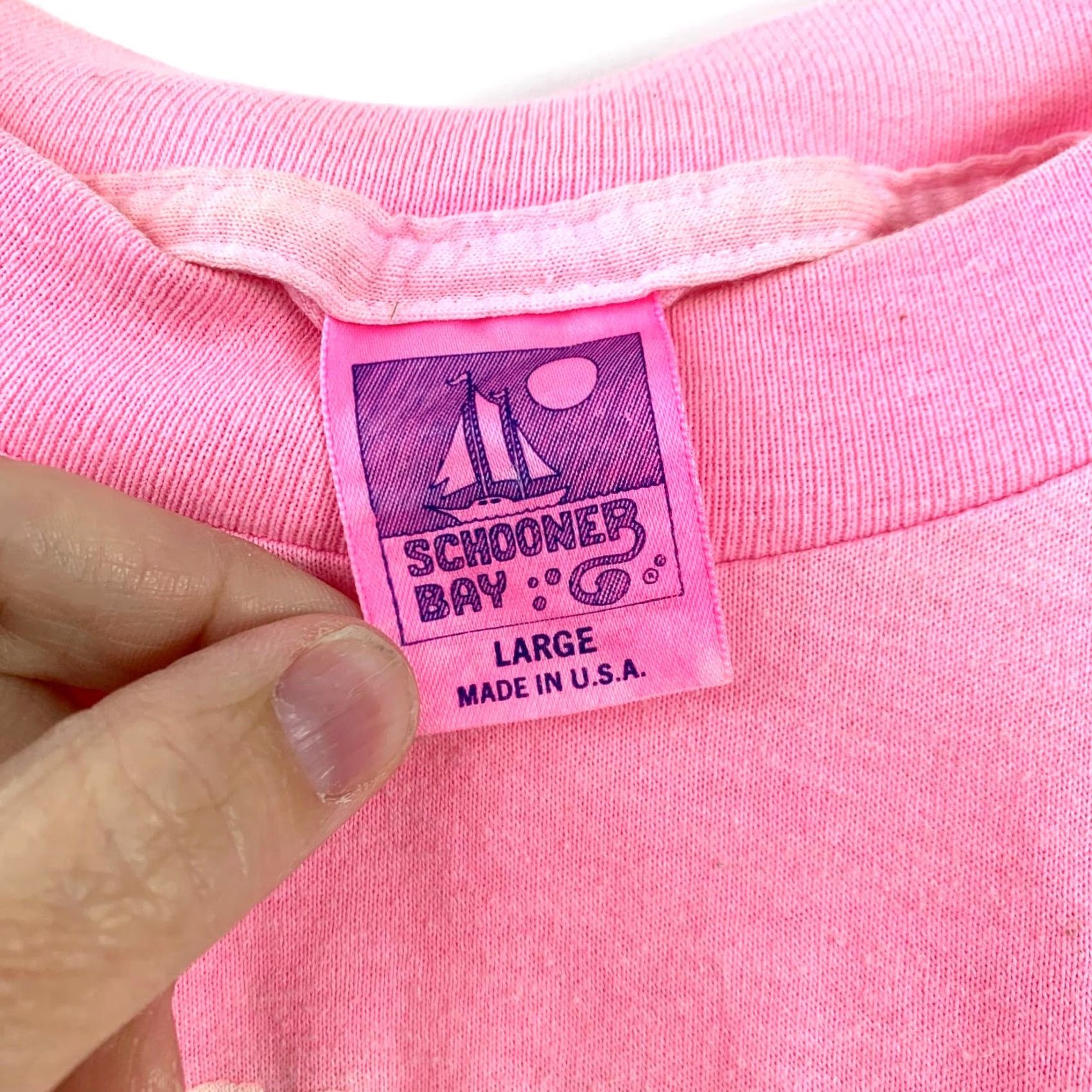 Pinko VINTAGE Schooner Bay Baseball/Volleyball Tee Shirt - Pink Graphic Print - Large - Unisex Adults Size US L / EU 52-54 / 3 - 5 Thumbnail