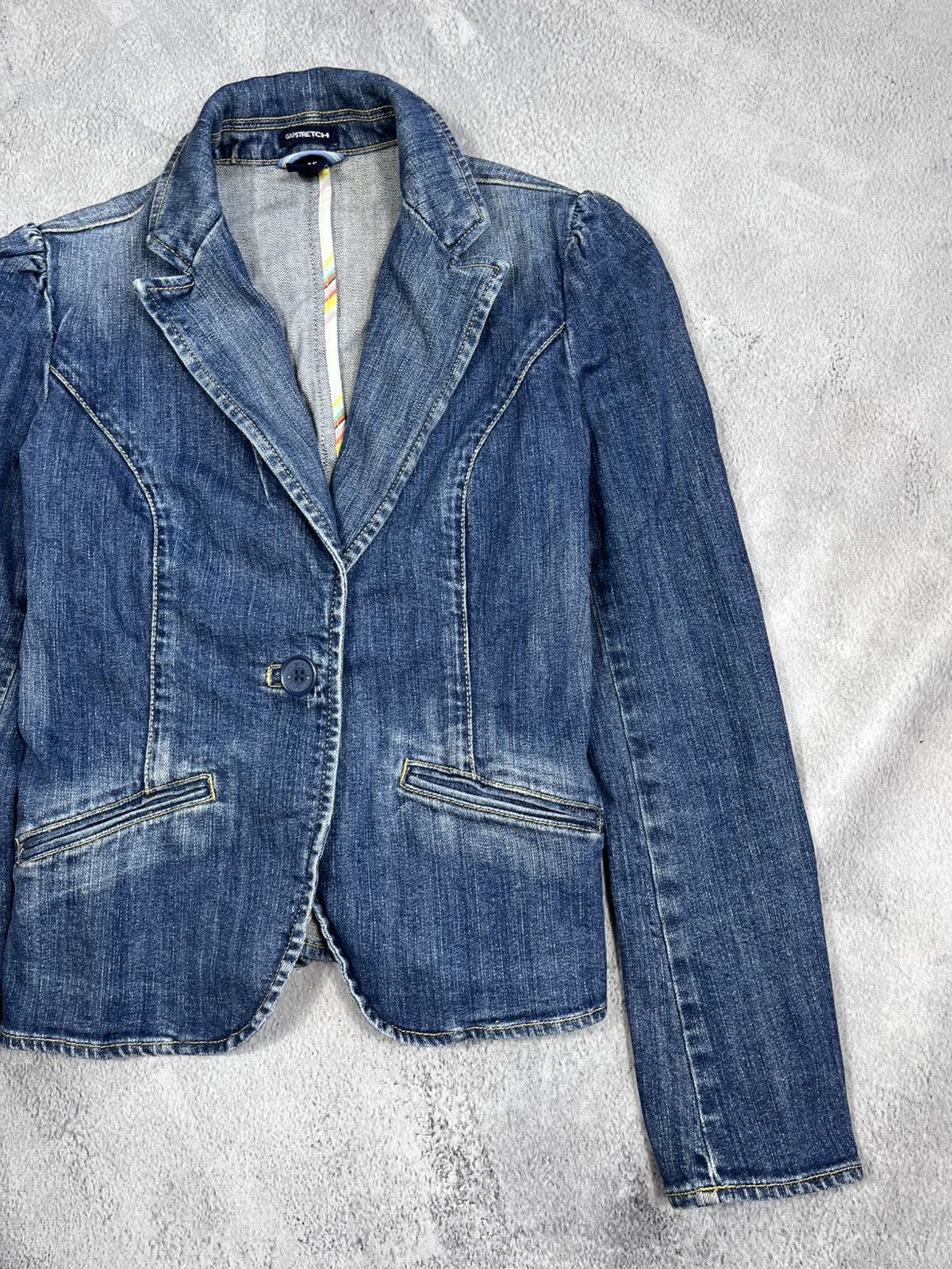 Gap × Vintage Vintage Y2K Gap denim jacket blazer 00s style size 6 Size XS / US 0-2 / IT 36-38 - 3 Thumbnail