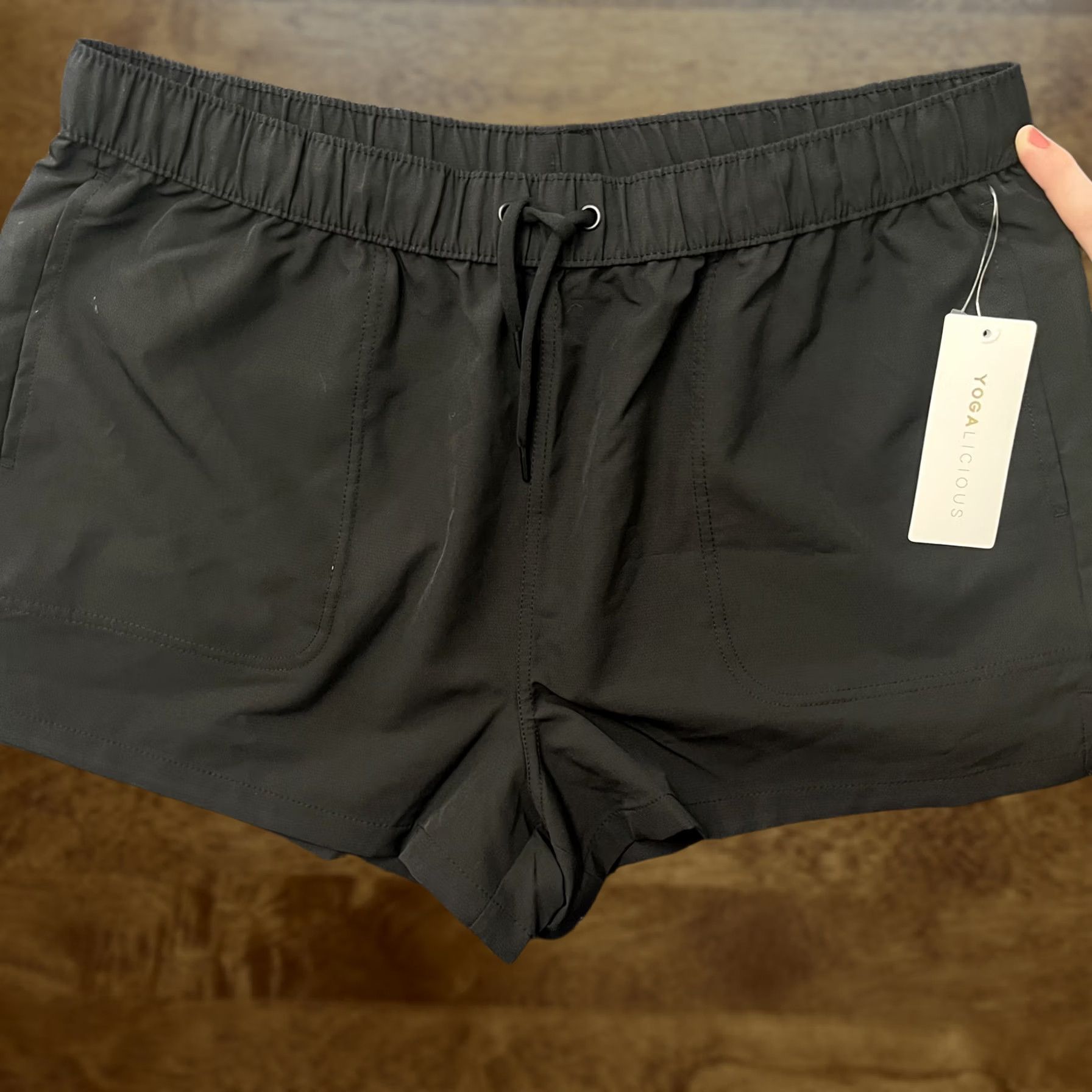 Vintage Yogalicious Citylite Hailey Shorts XL Black 3" Athletic Yoga Shorts Womens XL Black Citylite Hailey Short Size 40" / US 18 - 1 Thumbnail