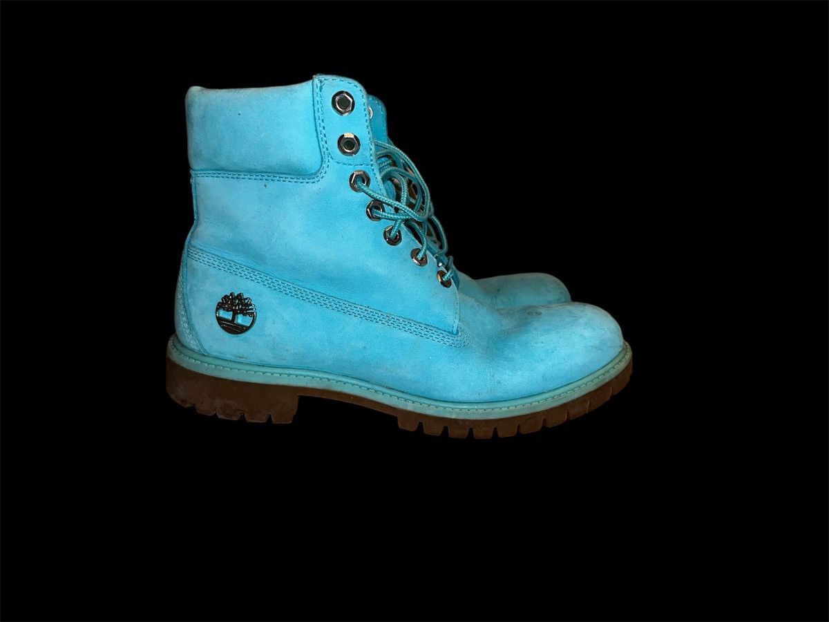 Tiffany blue timberlands store
