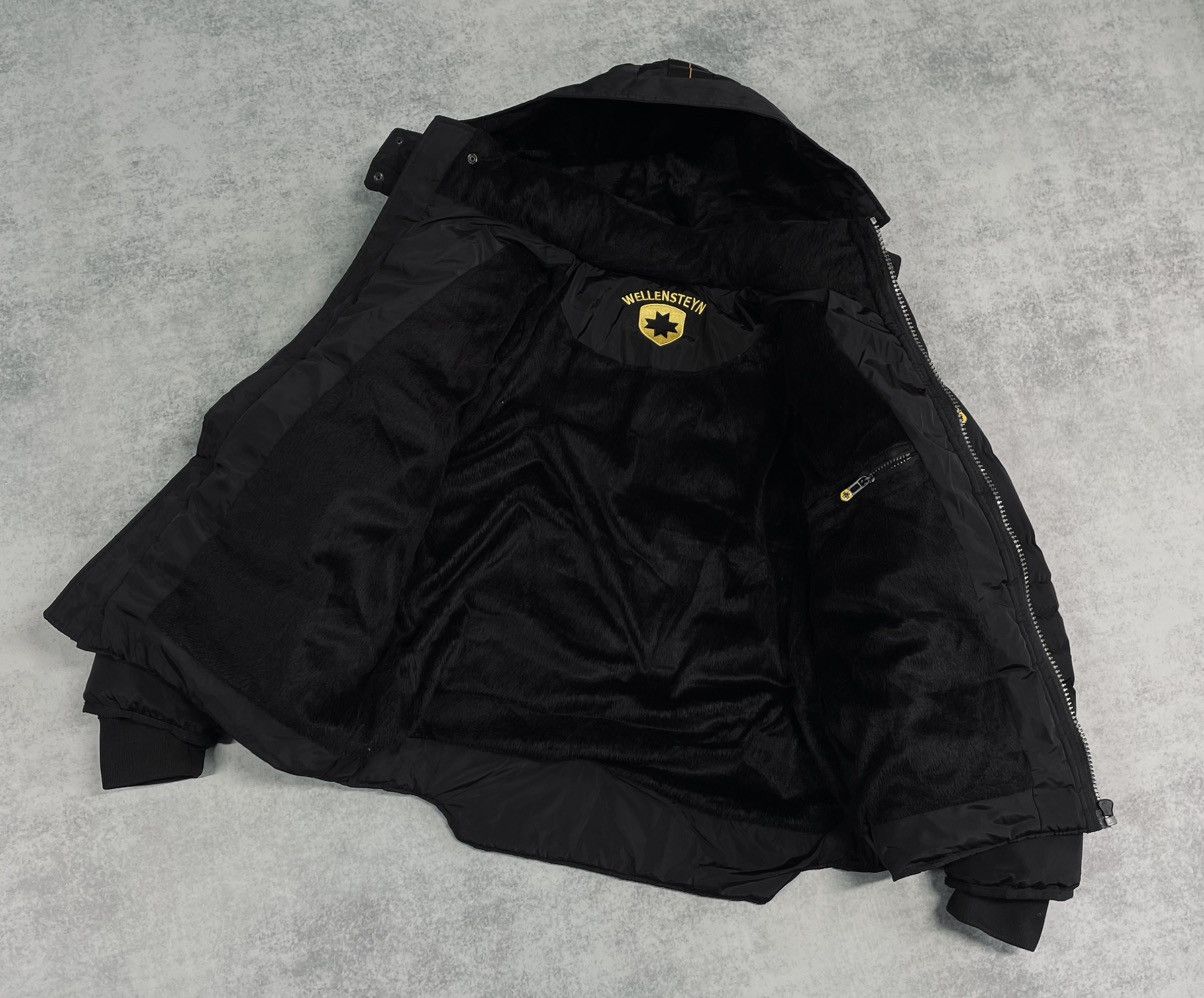 Wellensteyn Wellensteyn Men’s Black Down Bomber Jacket Size XL Hooded Size US XL / EU 56 / 4 - 12 Thumbnail