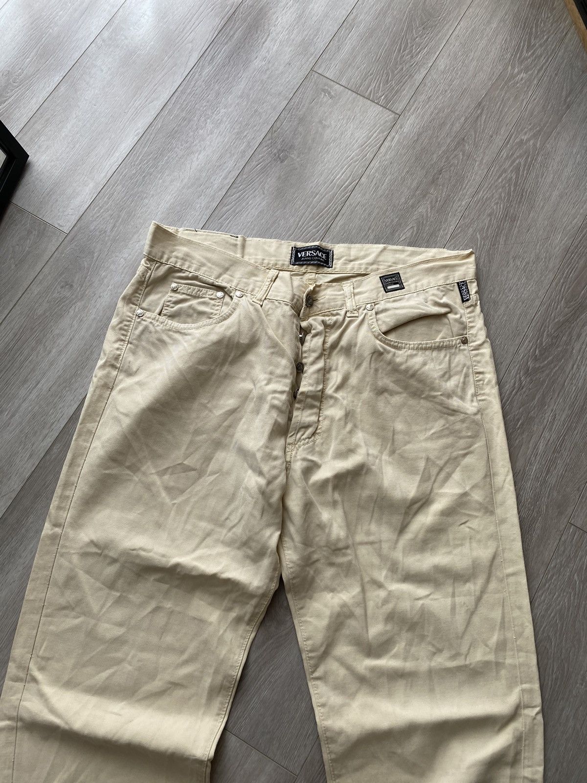 Versace × Versace Jeans Couture × Vintage Vintage Versace Jeans Couture Beige Chino Pants Trousers Size US 40 / EU 56 - 5 Thumbnail