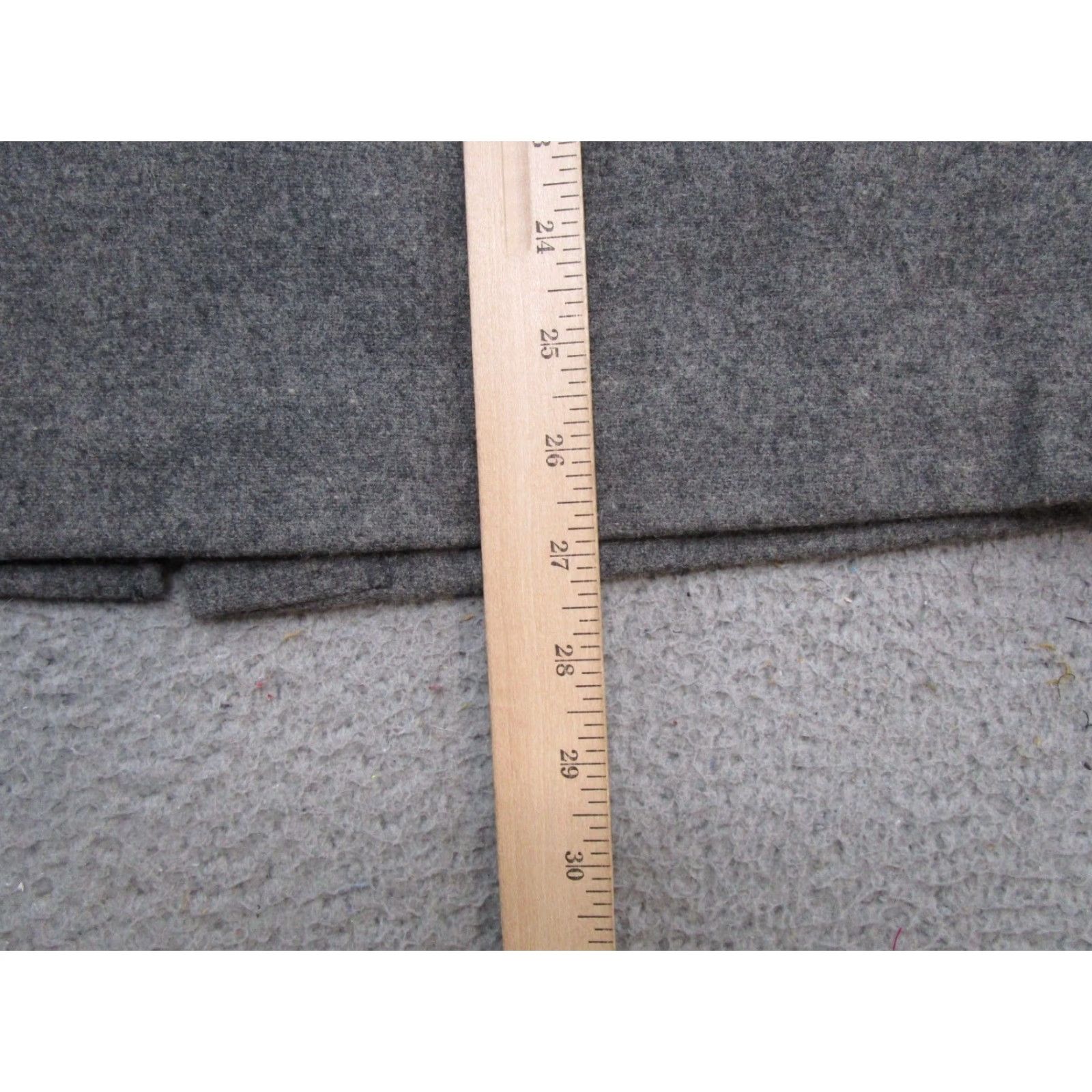 Vintage Cathy Daniels Gray Skirt Knee Length 100% Wool Size 16 Vintage 90s Preppy Women’s Slit Pencil Knit Cap Back Slit Dry Clean Only Size 38" / US 16 / IT 52 - 6 Thumbnail