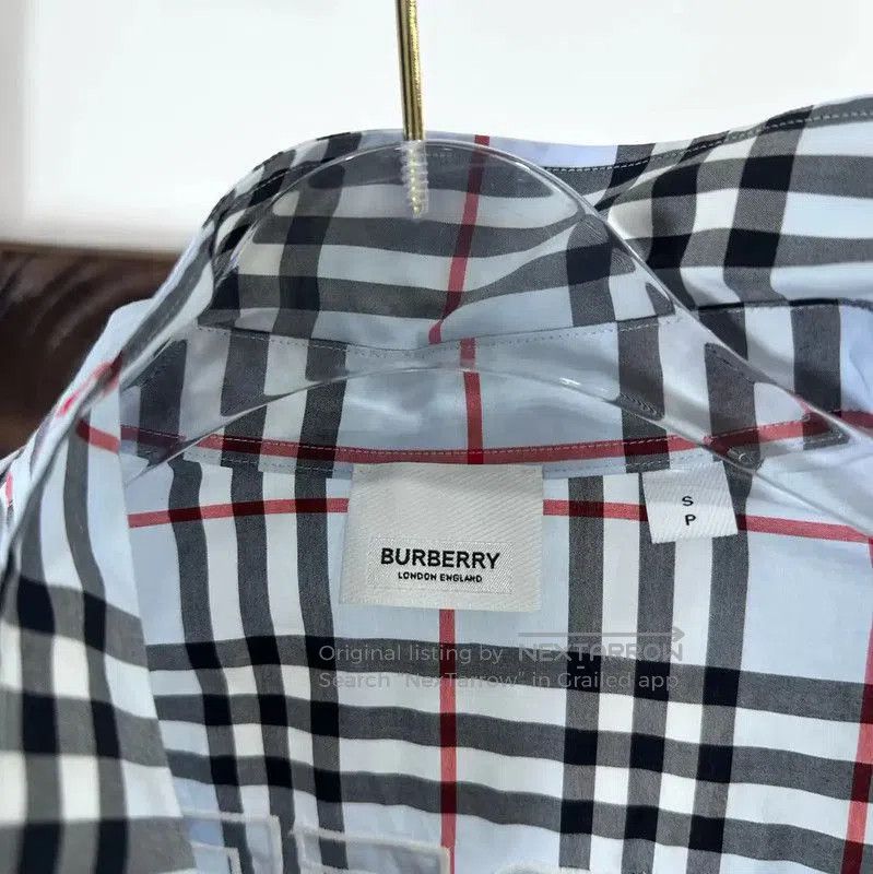 Burberry Burberry Women's Light Blue Check Shirt. Size S / US 4 / IT 40 - 8 Thumbnail