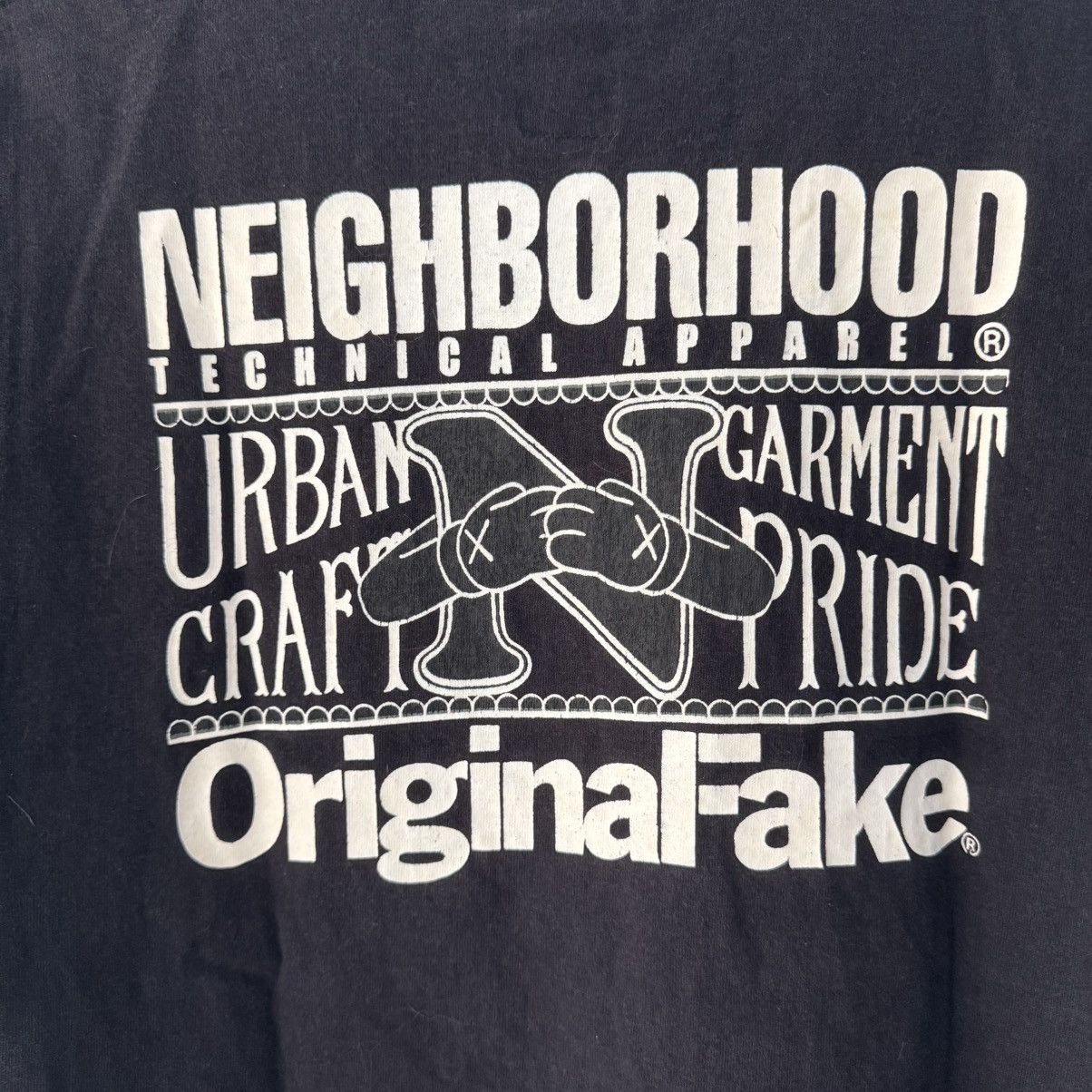 Neighborhood Neighborhood x Orginal Fake Kaws Tee Size US M / EU 48-50 / 2 - 4 Thumbnail