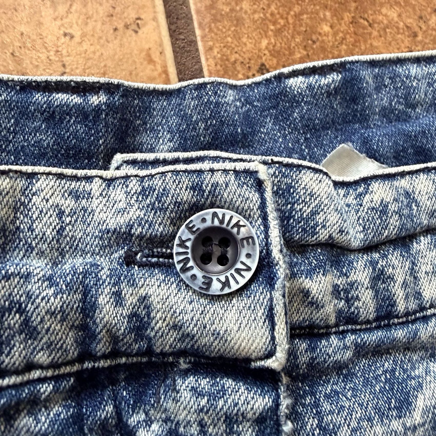 Nike VINTAGE Nike Challenge Court Andre Agassi Shorts - 90s Denim Acid Wash Black 28 Adult Regular Inseam 5" Mens Size US 28 / EU 44 - 3 Thumbnail