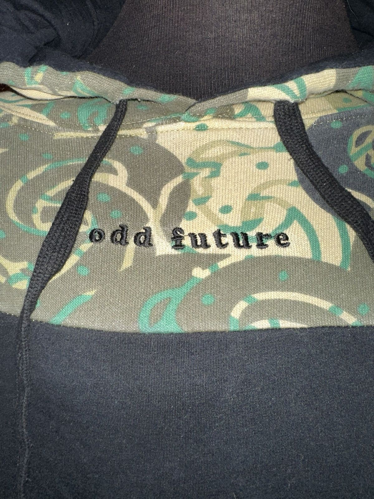 Odd Future Odd Future Hoodie Donut Camo All Over Print OFGWKTA Grail Size US L / EU 52-54 / 3 - 3 Thumbnail