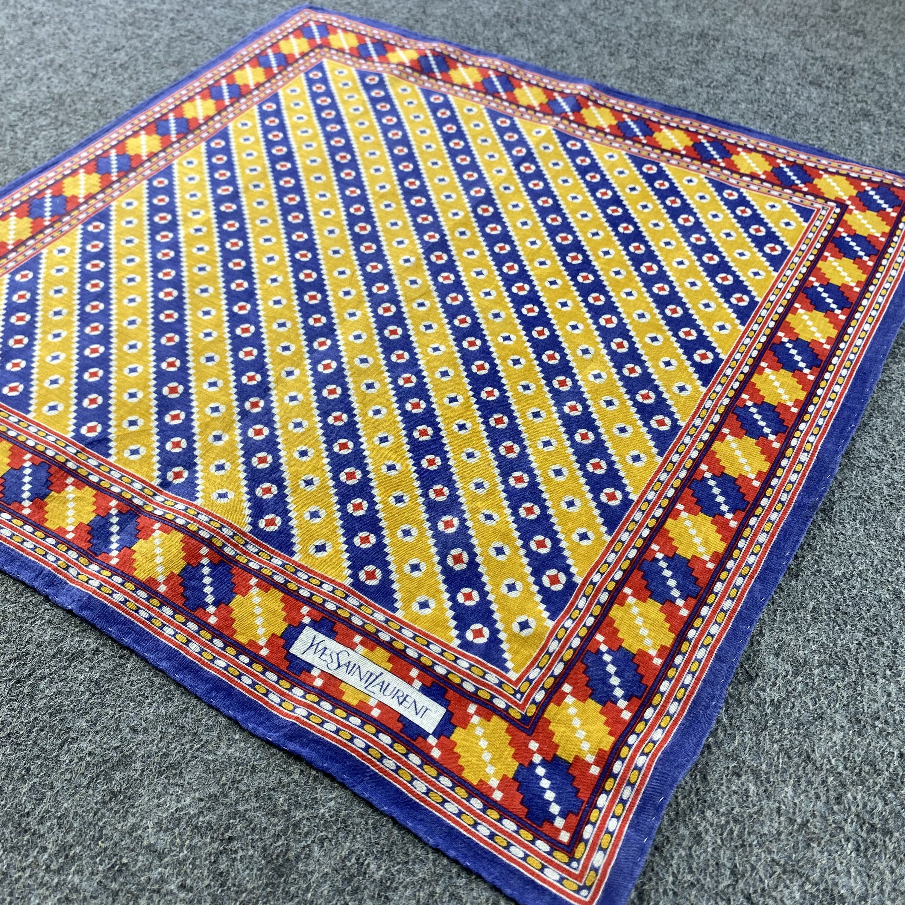 Vintage × Yves Saint Laurent Yves Saint Laurent Handkerchief/Neckerchief/Bandana HC634 Size ONE SIZE - 2 Thumbnail