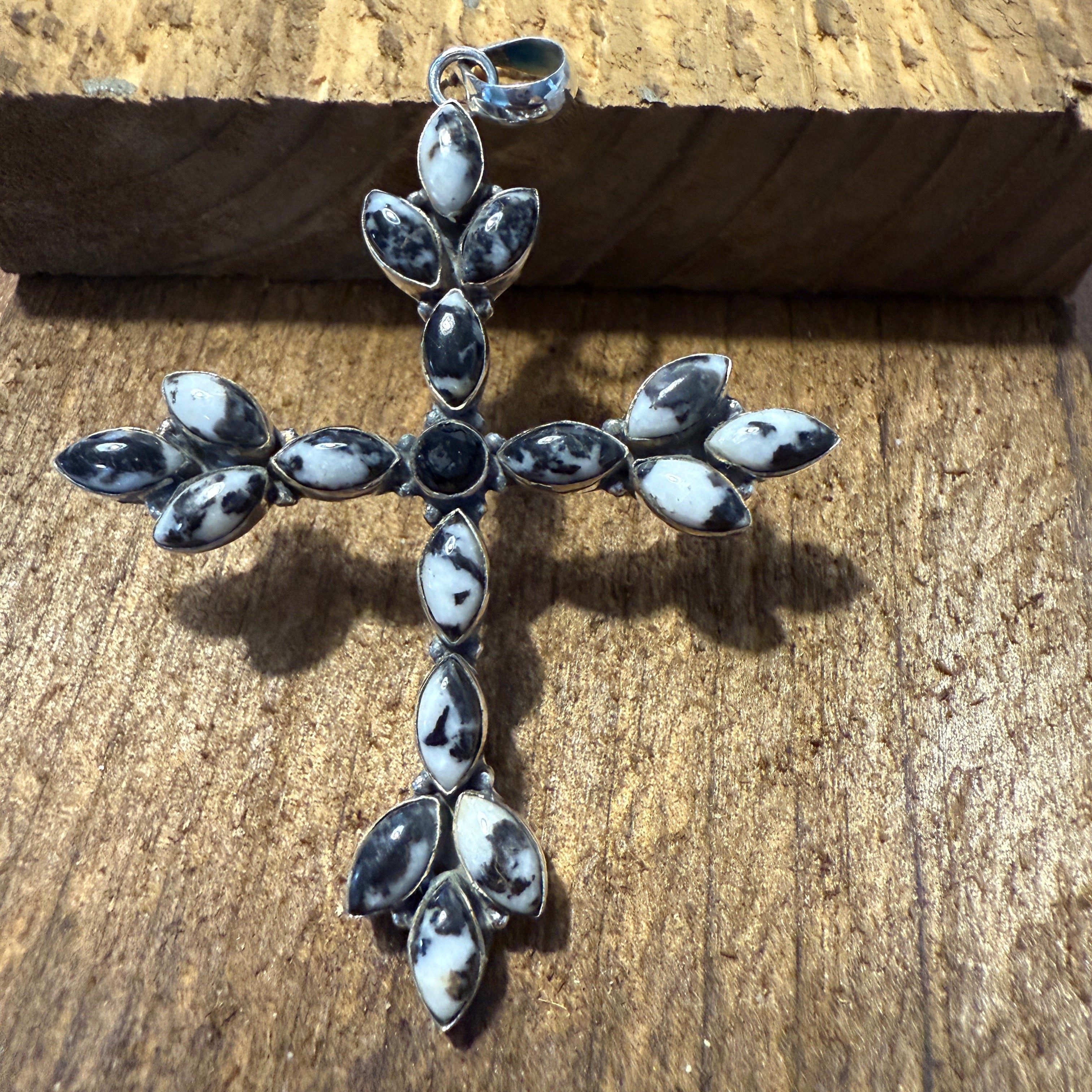 Other White Buffalo Dahlia Turquoise Navajo Gemstone Pendant Size ONE SIZE - 6 Thumbnail