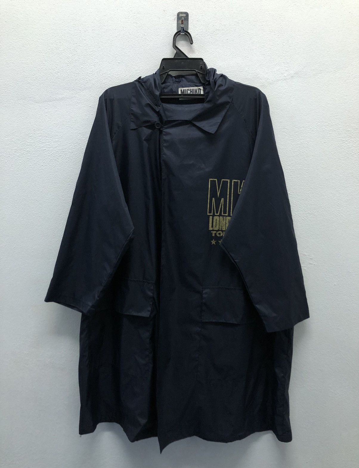 Japanese Brand × Michiko Koshino London × Vintage Vintage Michiko Koshino London Tokyo Raincoats Size US XL / EU 56 / 4 - 1 Thumbnail