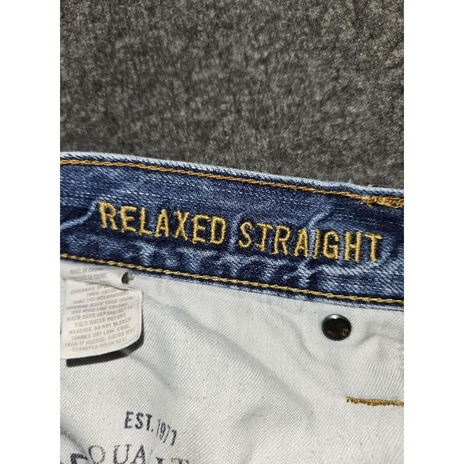 American Eagle Outfitters American Eagle Outfitters Relaxed Straight Jeans Mens 32x34 Light Wash Denim Blue 5-Pocket Size US 32 / EU 48 - 3 Thumbnail