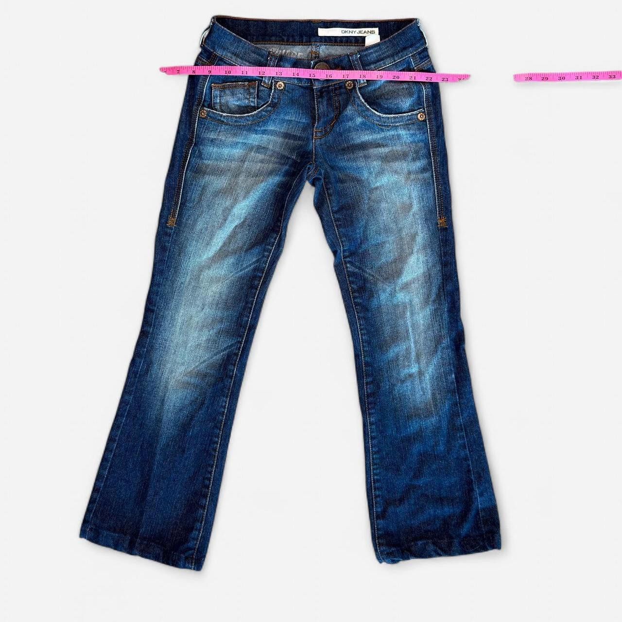 DKNY DKNY Women's Straight Fit Jeans Medium Blue Wash Size 27/28 Size 26" / US 2 / IT 38 - 4 Thumbnail