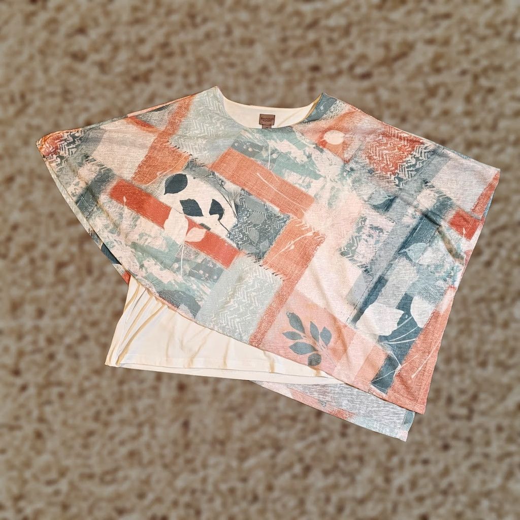 Vintage Chicos Blouse Shirt Womens Large White Blue Abstract Stretch Flowy Casual Knit Cotton Short Sleeve Round Neck Pullover" Size L / US 10 / IT 46 - 1 Thumbnail