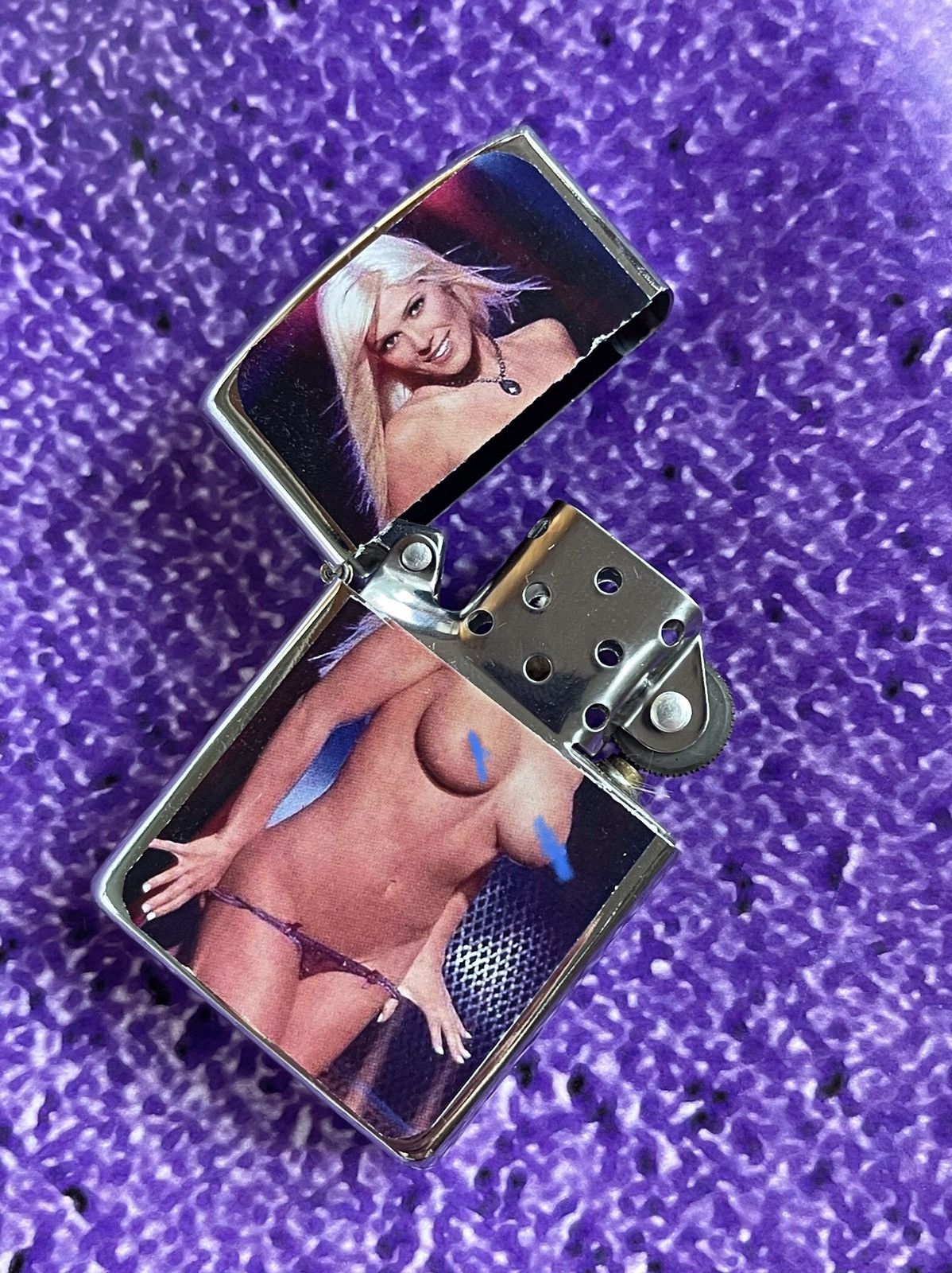 Vintage Vintage 00s lighter Girl nude rare item Size ONE SIZE - 2 Thumbnail