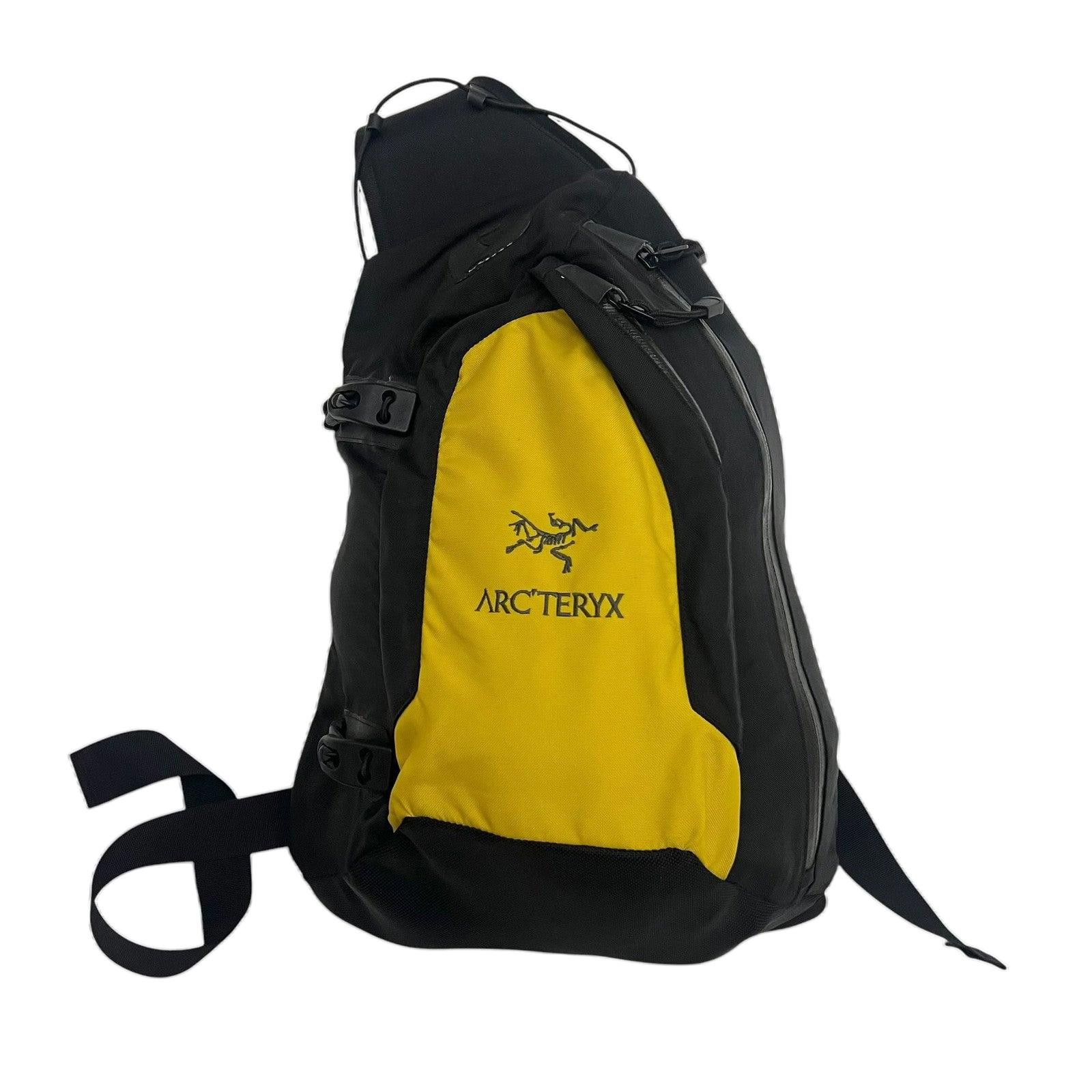 Arc'teryx Arc'teryx System A Quiver Crossbody Pack | Grailed