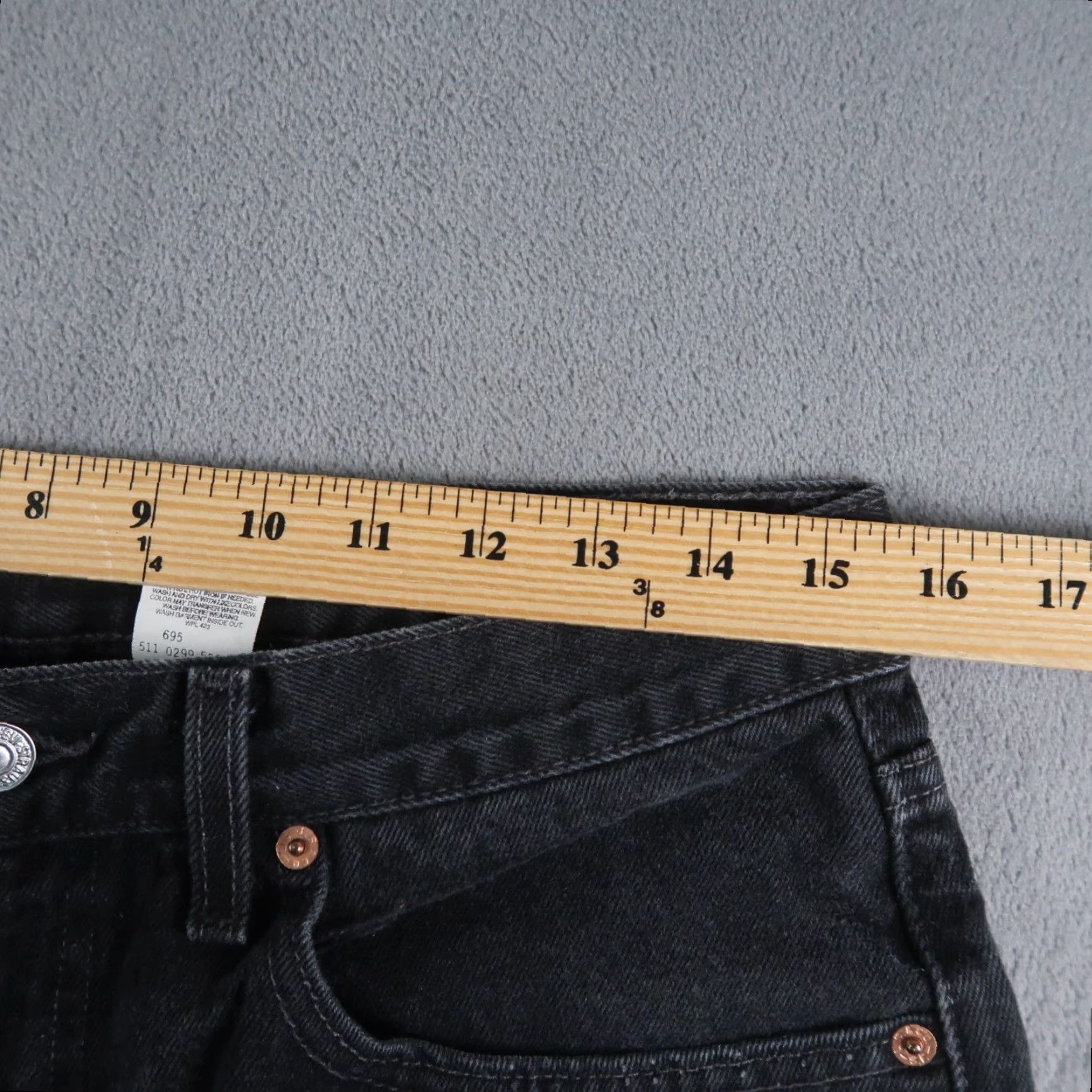 Levi's VINTAGE Levi's 550 Jeans Men 34x32 Black Relaxed Fit Denim 5-Pocket USA Made 90s 550 Theme Mens Size US 34 / EU 50 - 6 Thumbnail