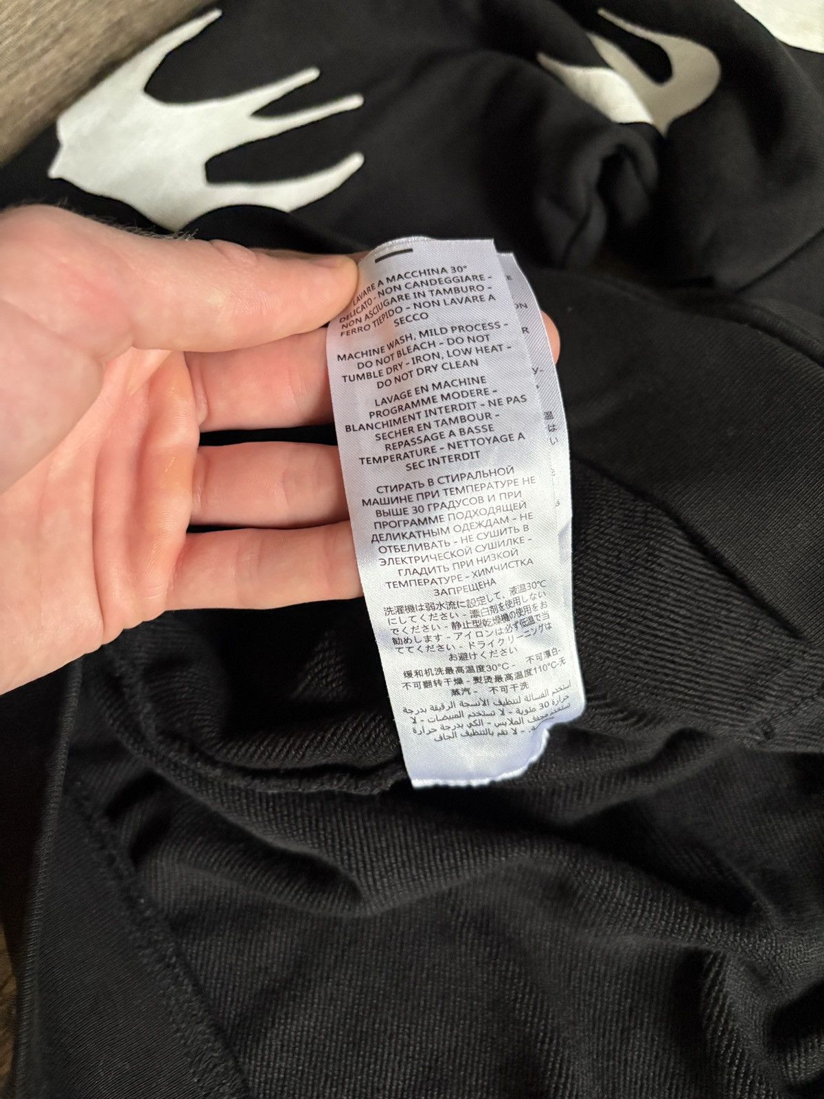 Alexander McQueen Alexander McQueen Swallow Multi Logo Black Designer Hoodie Size US L / EU 52-54 / 3 - 12 Thumbnail