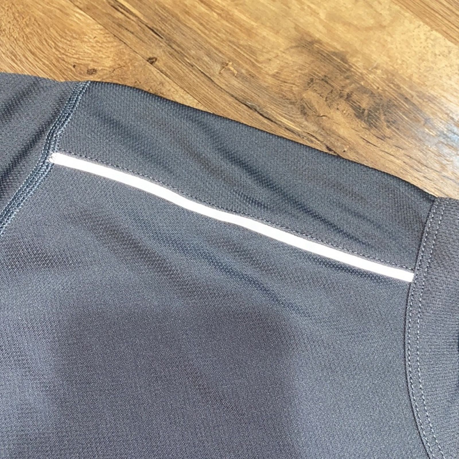 Nike 2007 Nike fit dry shirt sleeve Size US L / EU 52-54 / 3 - 4 Thumbnail