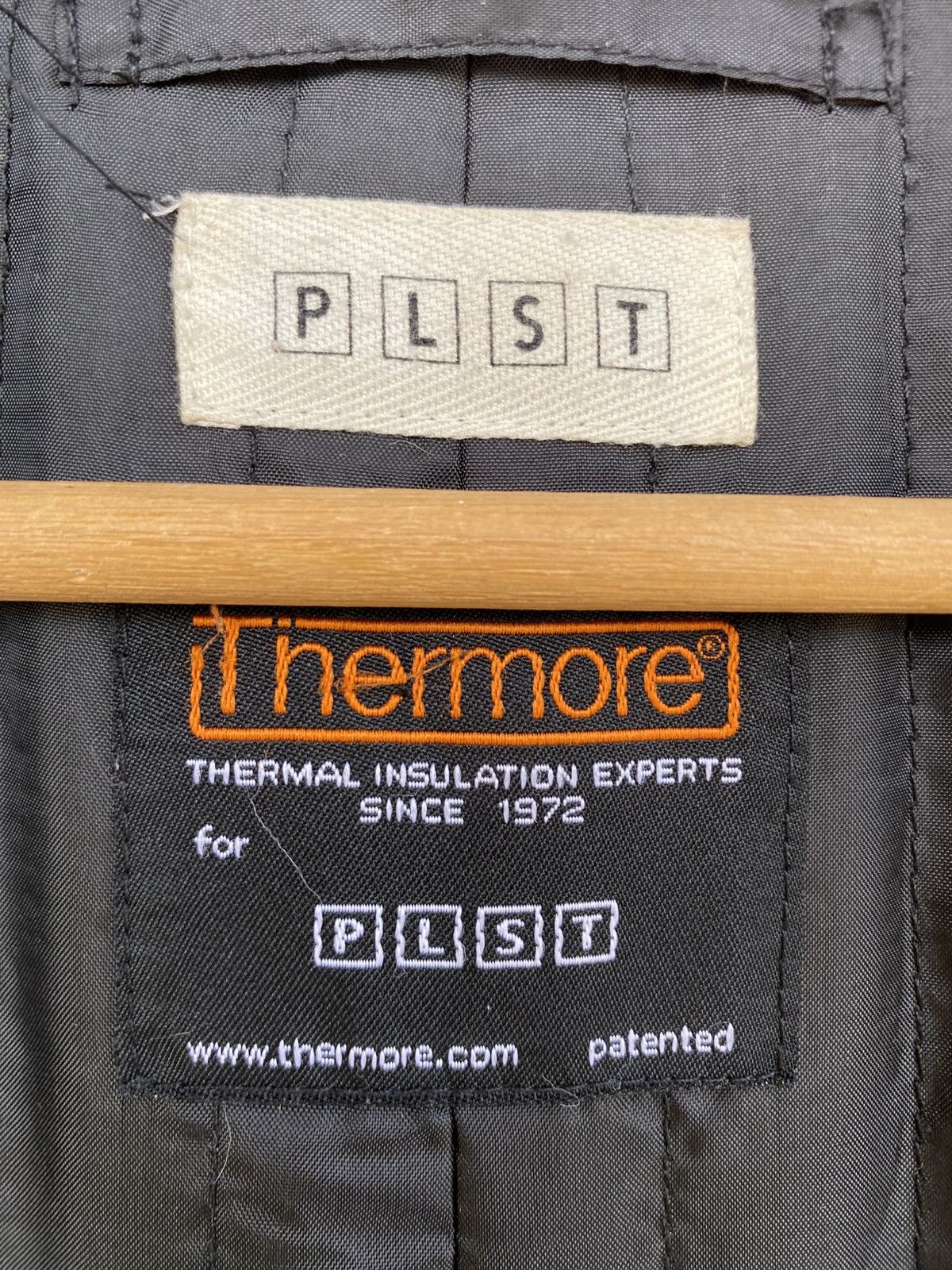 Japanese Brand PLST Charcoal Grey Thermore Insulated Jacket (Size M) Size US M / EU 48-50 / 2 - 10 Thumbnail