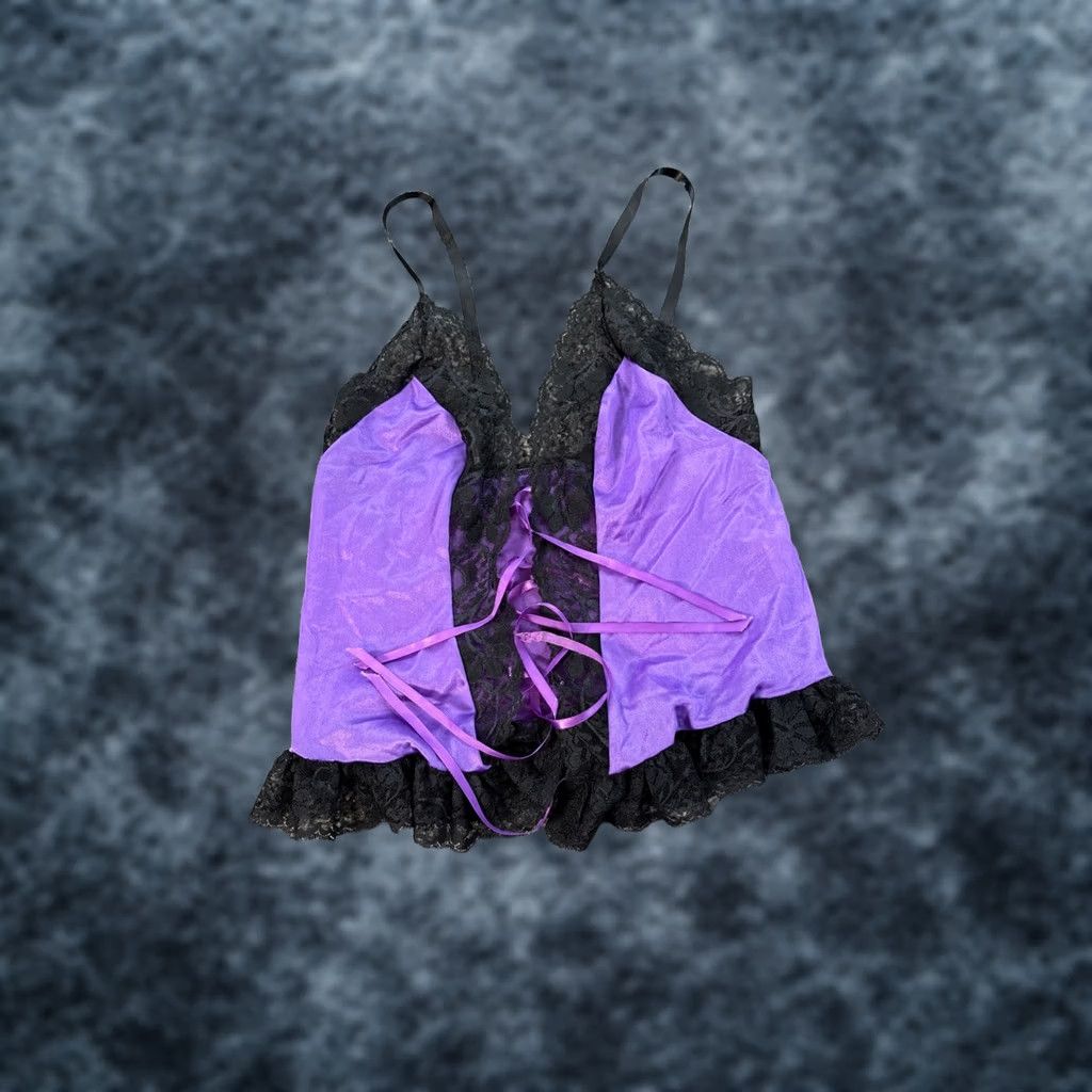 Vintage VINTAGE Innermost Camisole Top Womens Medium Purple Floral Lace Tie 90s Womens M Purple Lace Innermost Top Camisole Size M / US 6-8 / IT 42-44 - 1 Thumbnail