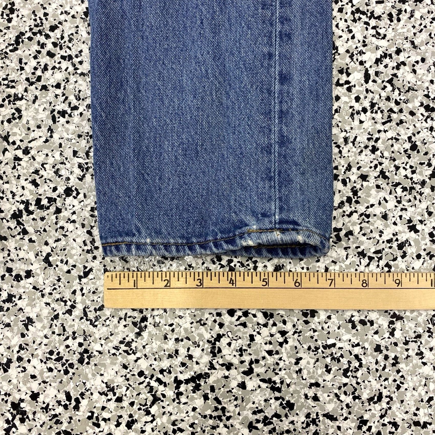 Levi's Levi's 501 Jeans Blue Straight Leg 30x30 Button Classic Logo 90s Band Rock USA Mens Jeans Classic Style Distressed Not Size US 30 / EU 46 - 2 Thumbnail