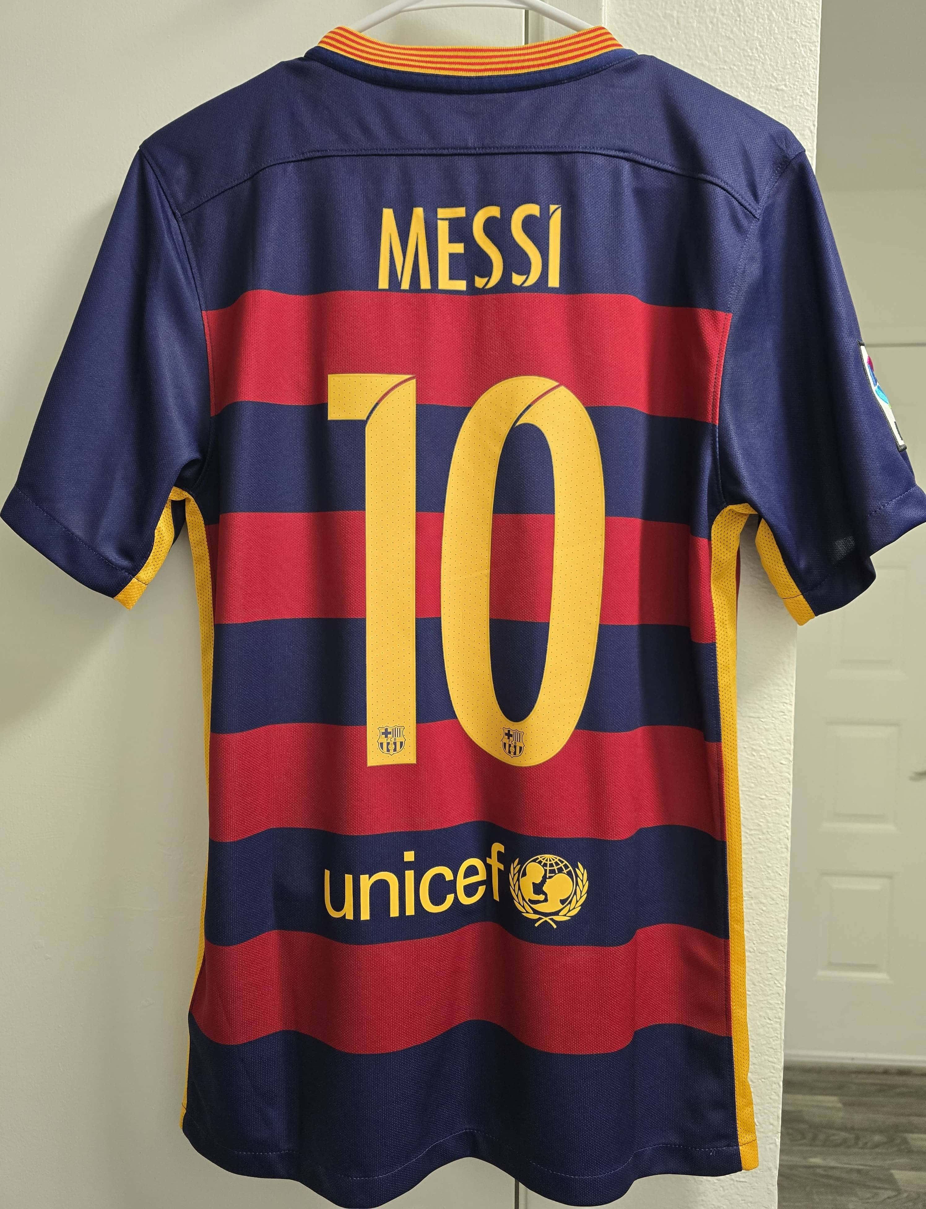 Nike Barcelona 2015/16 Home (Messi 10, La Liga Patch) Size US S / EU 44-46 / 1 - 2 Thumbnail