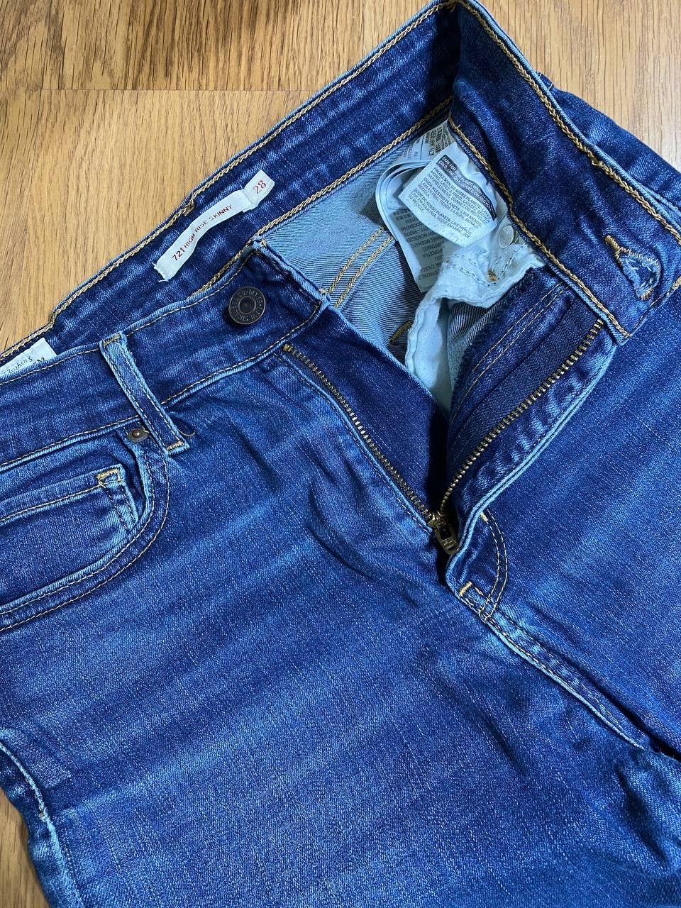 Levi's Vintage 90’s Levi’s baggy fit denim jeans 28 Size US 28 / EU 44 - 11 Thumbnail