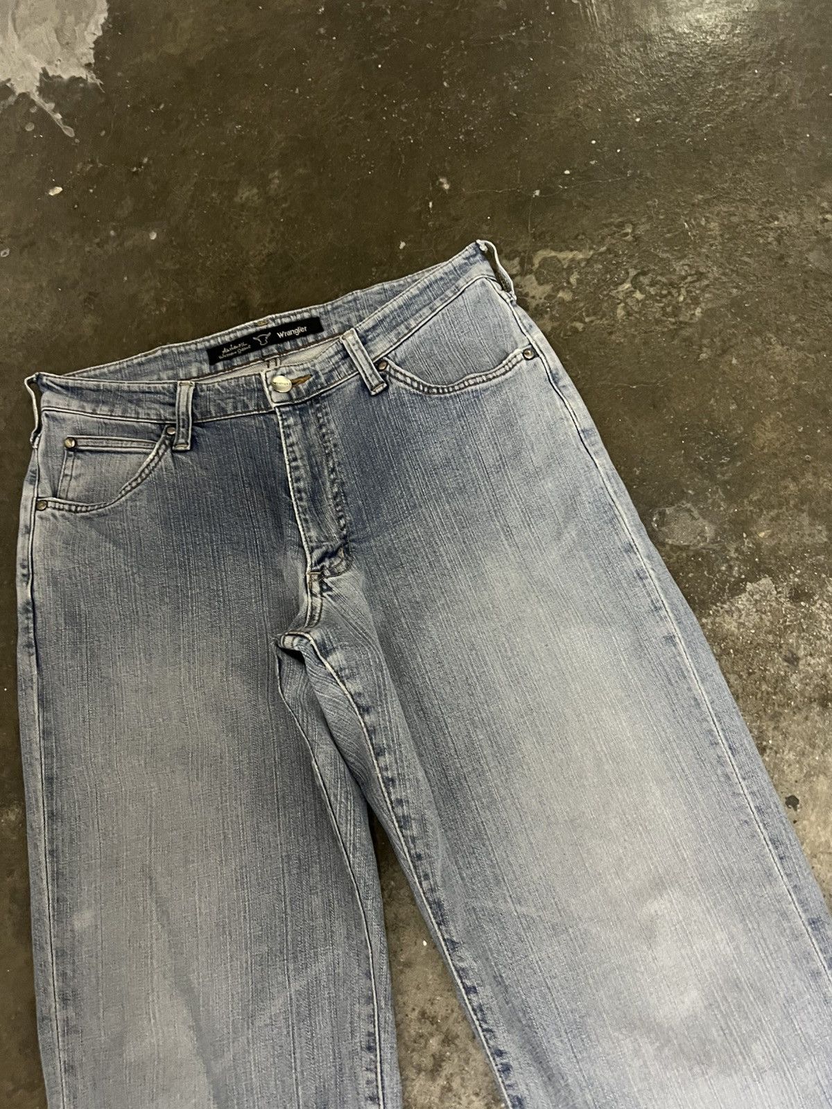Wrangler Vintage Wrangler Buffalo Head Light Wash Jean Size US 30 / EU 46 - 6 Thumbnail