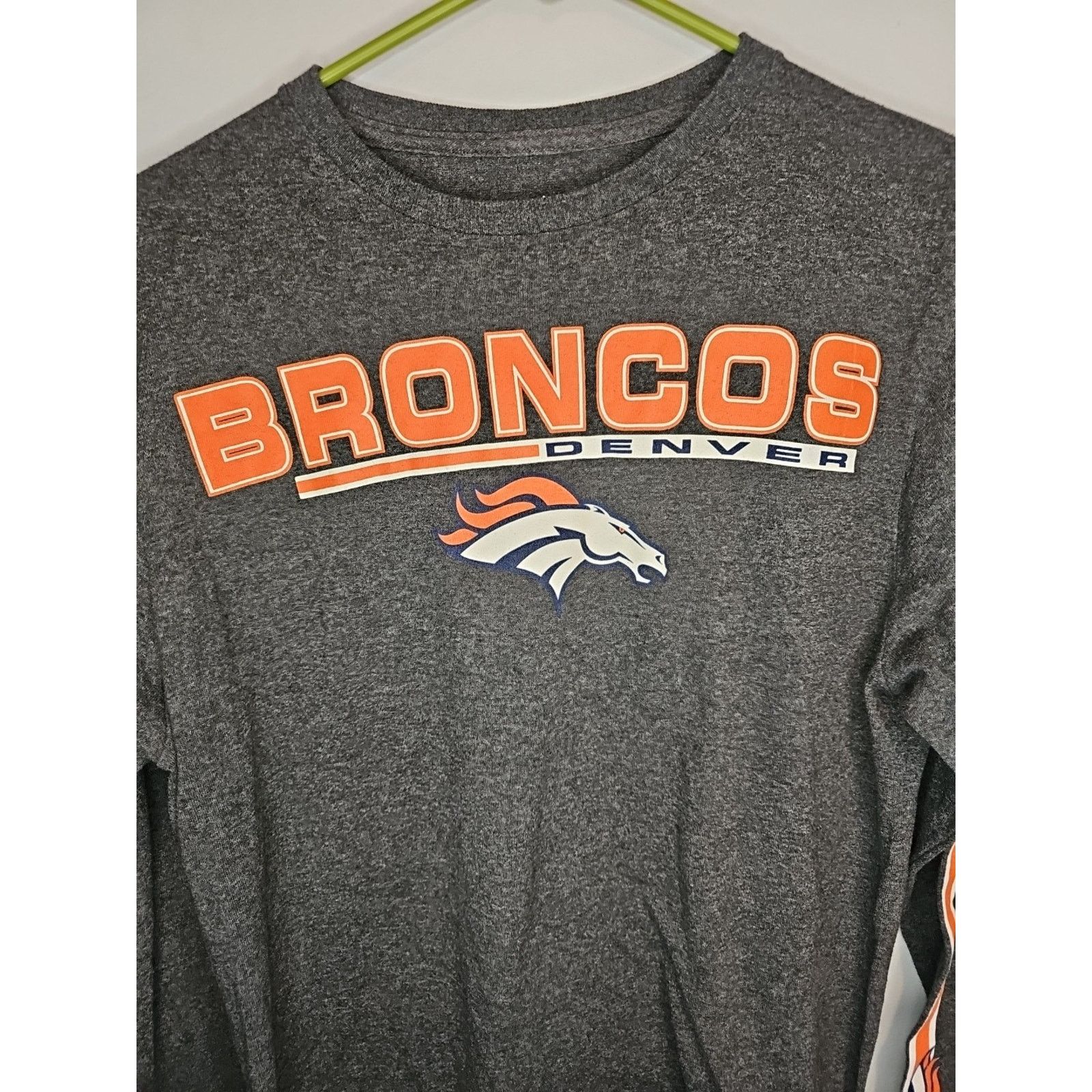 Majestic Majestic Denver Broncos Long Sleeve T-Shirt Mens M NFL Size US M / EU 48-50 / 2 - 2 Thumbnail