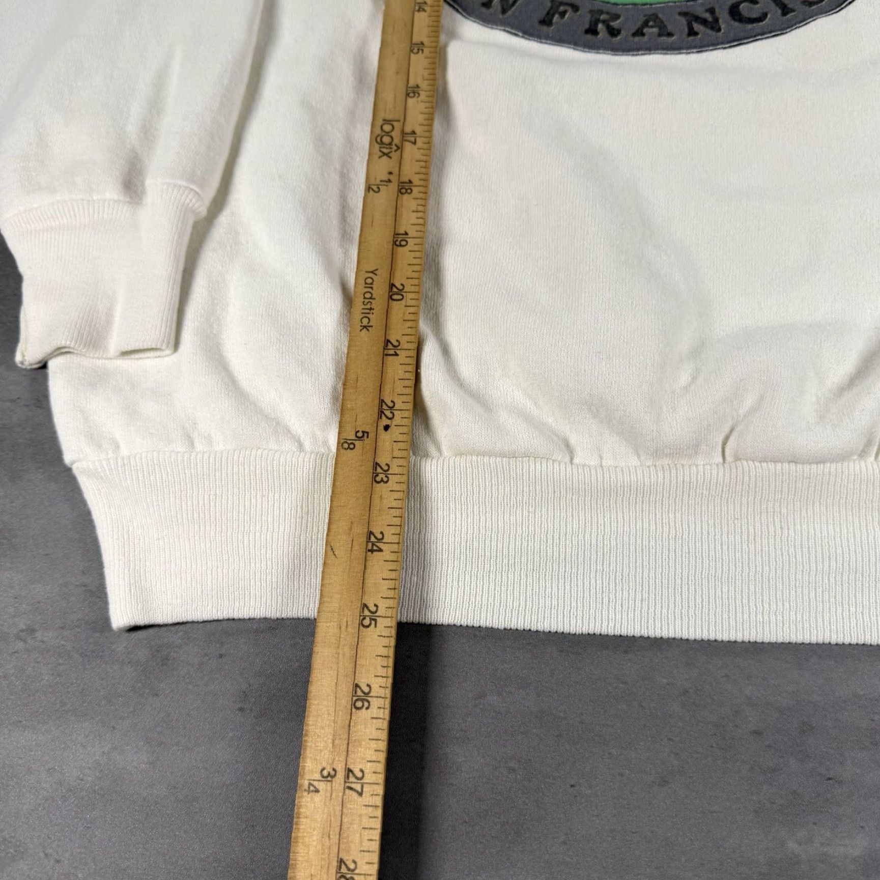 Vintage VINTAGE American Vintage Sweatshirt Crewneck M/L USA Skate Dragon White Men Regular Graphic Print 80s 90s Size US M / EU 48-50 / 2 - 6 Thumbnail