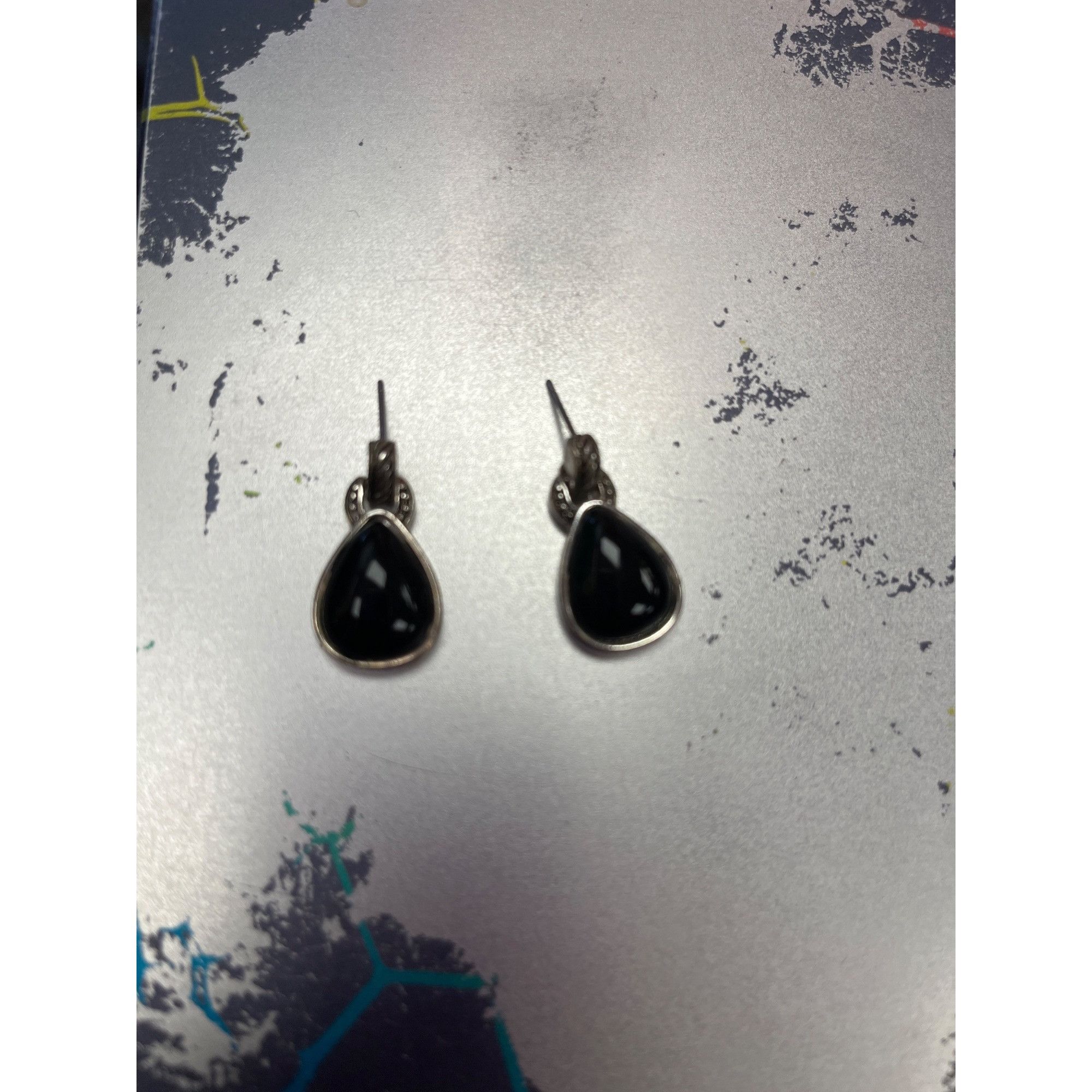 Other Napier VTG black tear drop stone dtuded earrings SKU 9848 Size ONE SIZE - 1 Thumbnail