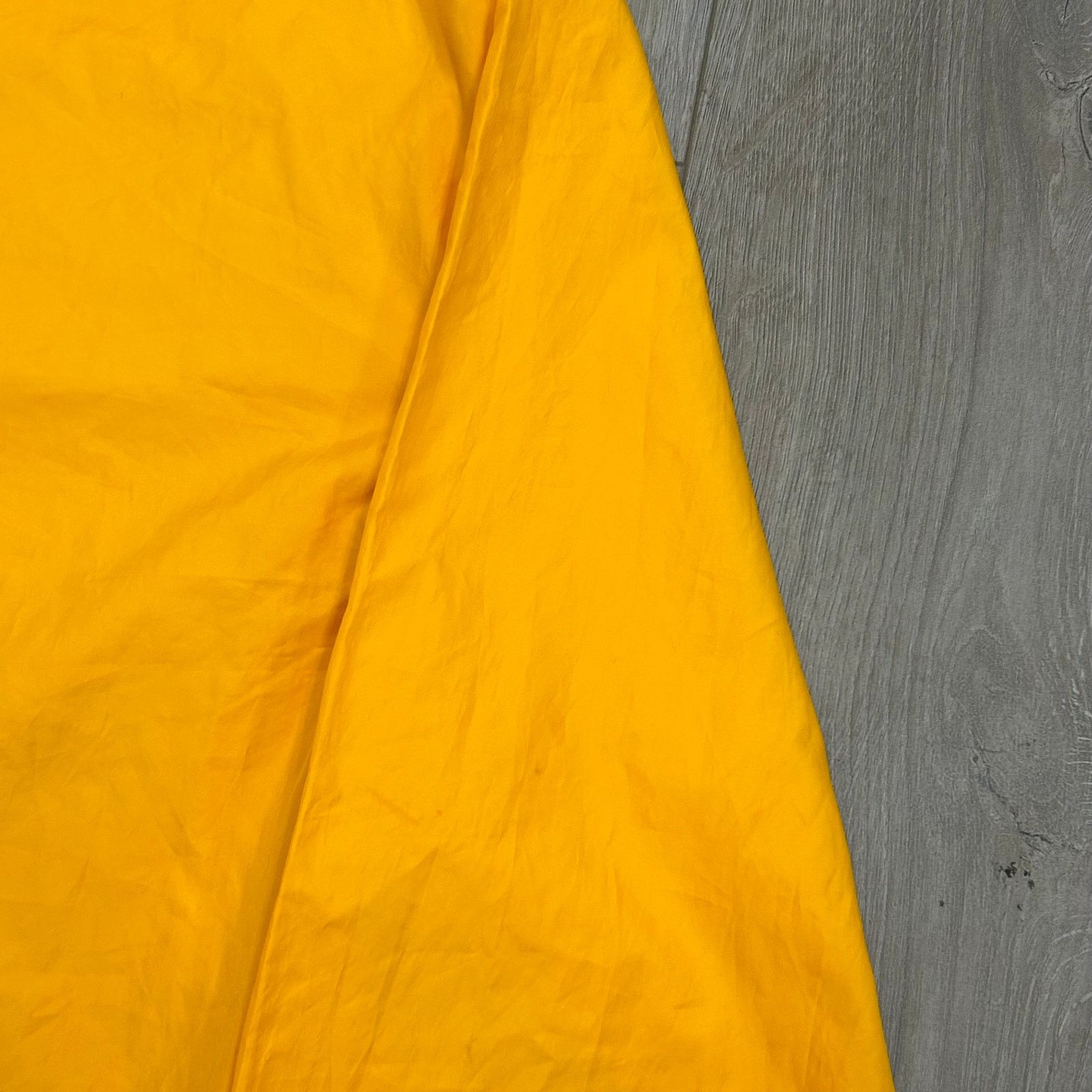 Nike VINTAGE Nike Yellow Half Zip Spellout Windbreaker Jacket Size US L / EU 52-54 / 3 - 4 Thumbnail