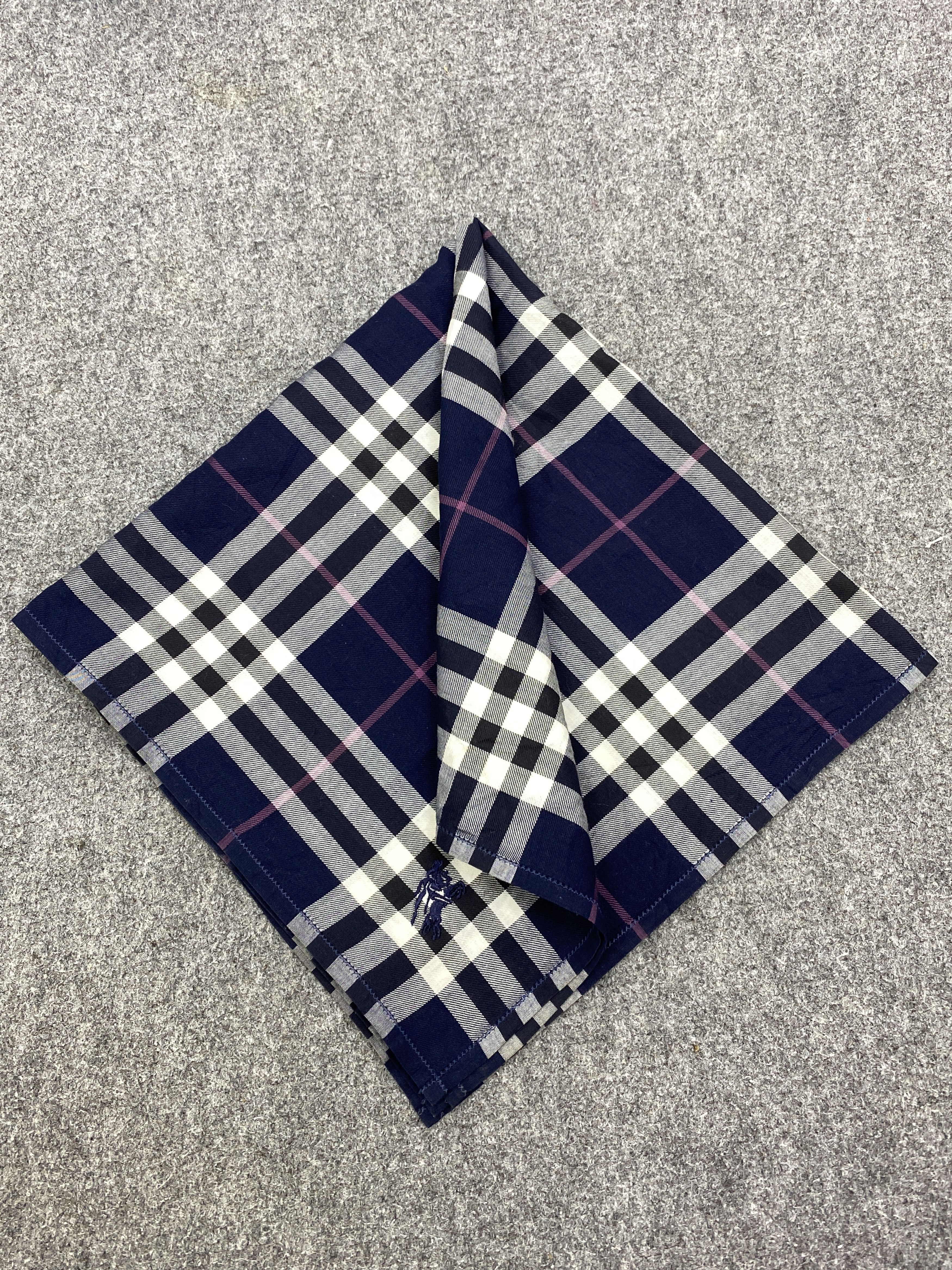 Burberry Vintage Burberry Handkerchief / Neckerchief HKC1005 Size ONE SIZE - 4 Thumbnail