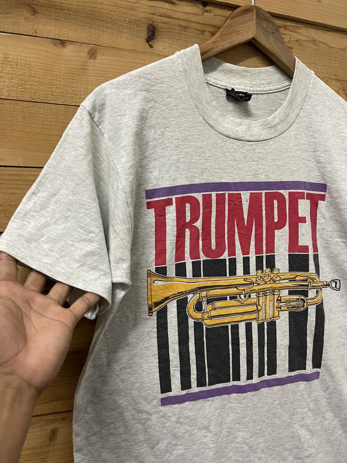 Vintage Vintage 90s trumpet tshirt Size US M / EU 48-50 / 2 - 3 Thumbnail