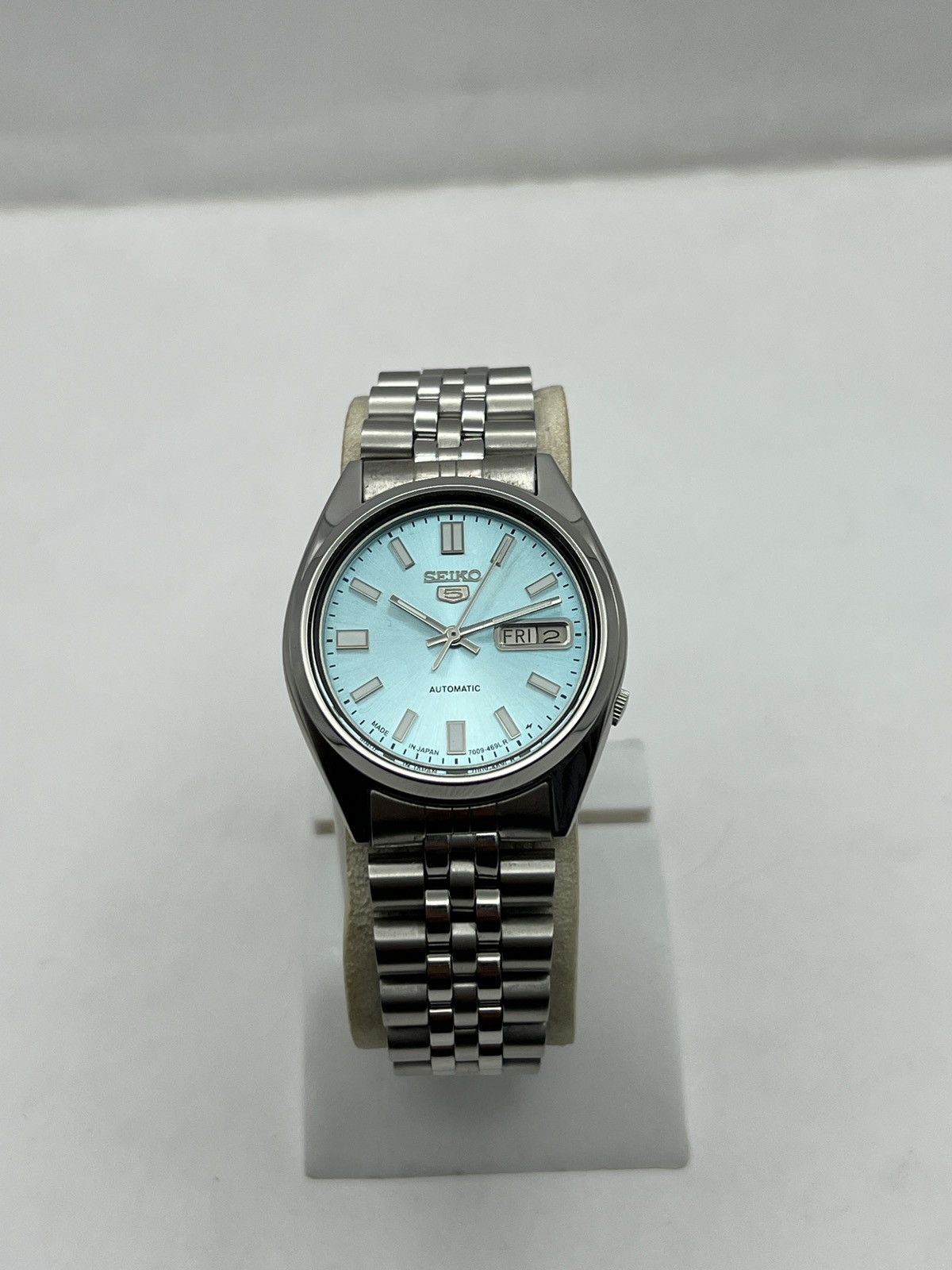 Seiko SEIKO 5 SNX447 ICE-BLUE SUNBRUST DIAL AUTOMATIC 17 JEWELS Size 36 - 7 Thumbnail